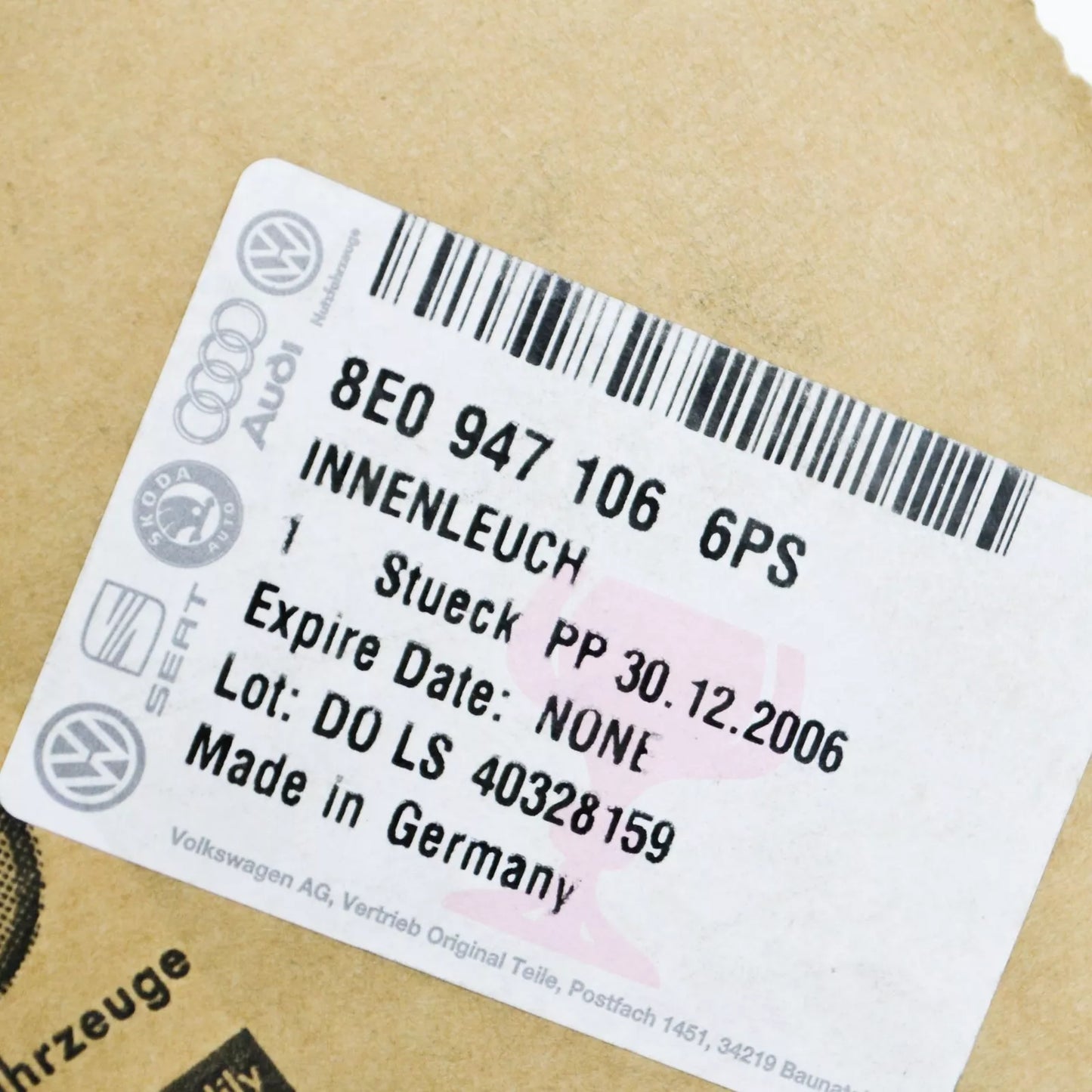 NEW AUDI A3 SPORTBACK 8P INTERIOR AND READING LIGHT 8E09471066PS ORIGINAL