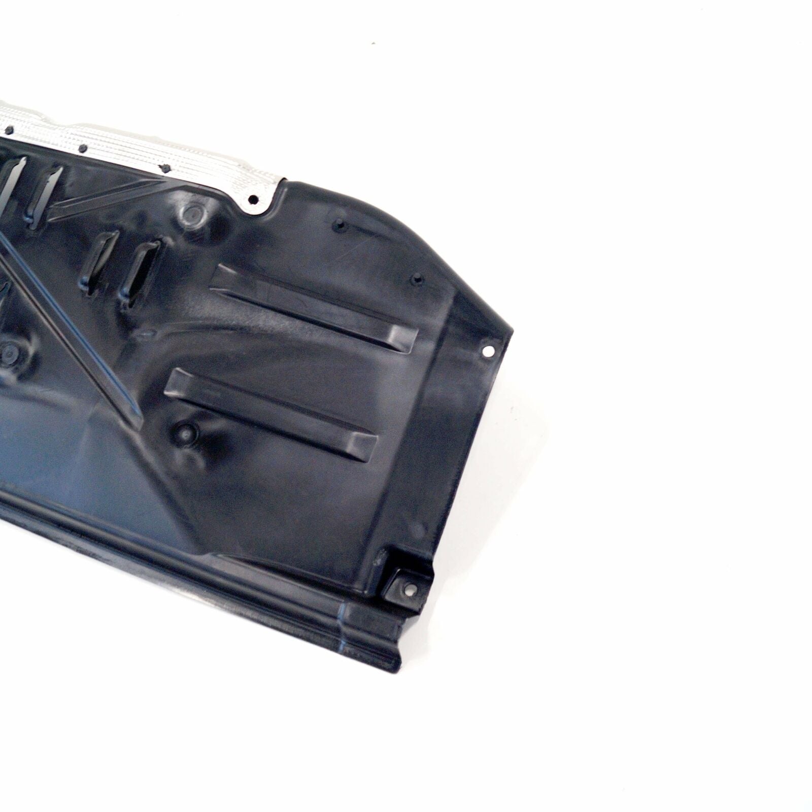 Genuine Vw Transporter T5 Front Right Underbody Cover 7E0825208A Original
