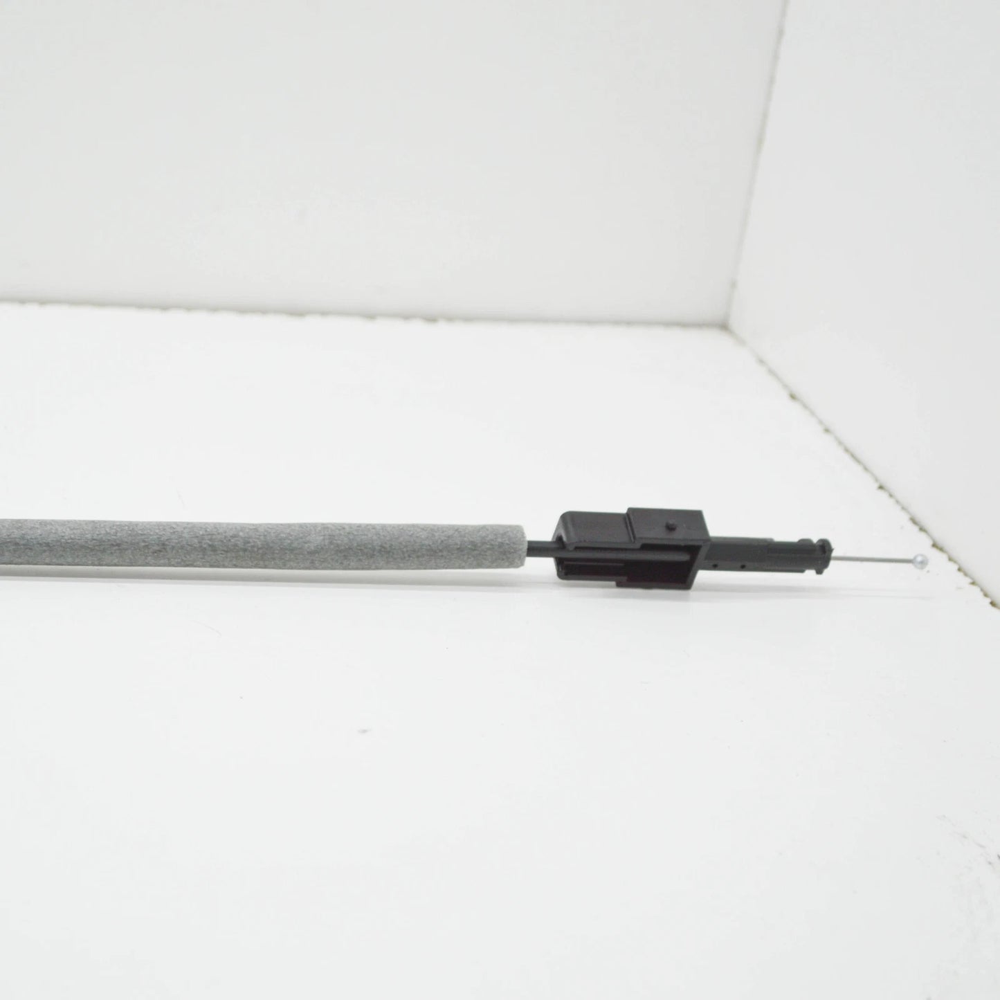 NEW MERCEDES-BENZ SPRINTER W907 REAR RIGHT DOOR LOCK CABLE A9077603700 ORIGINAL