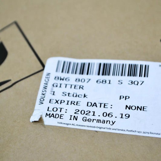 NEW AUDI A5 SPORTBACK 8W6 FRONT BUMPER LEFT OUTER GRILLE 8W6807681S3Q7 ORIGINAL