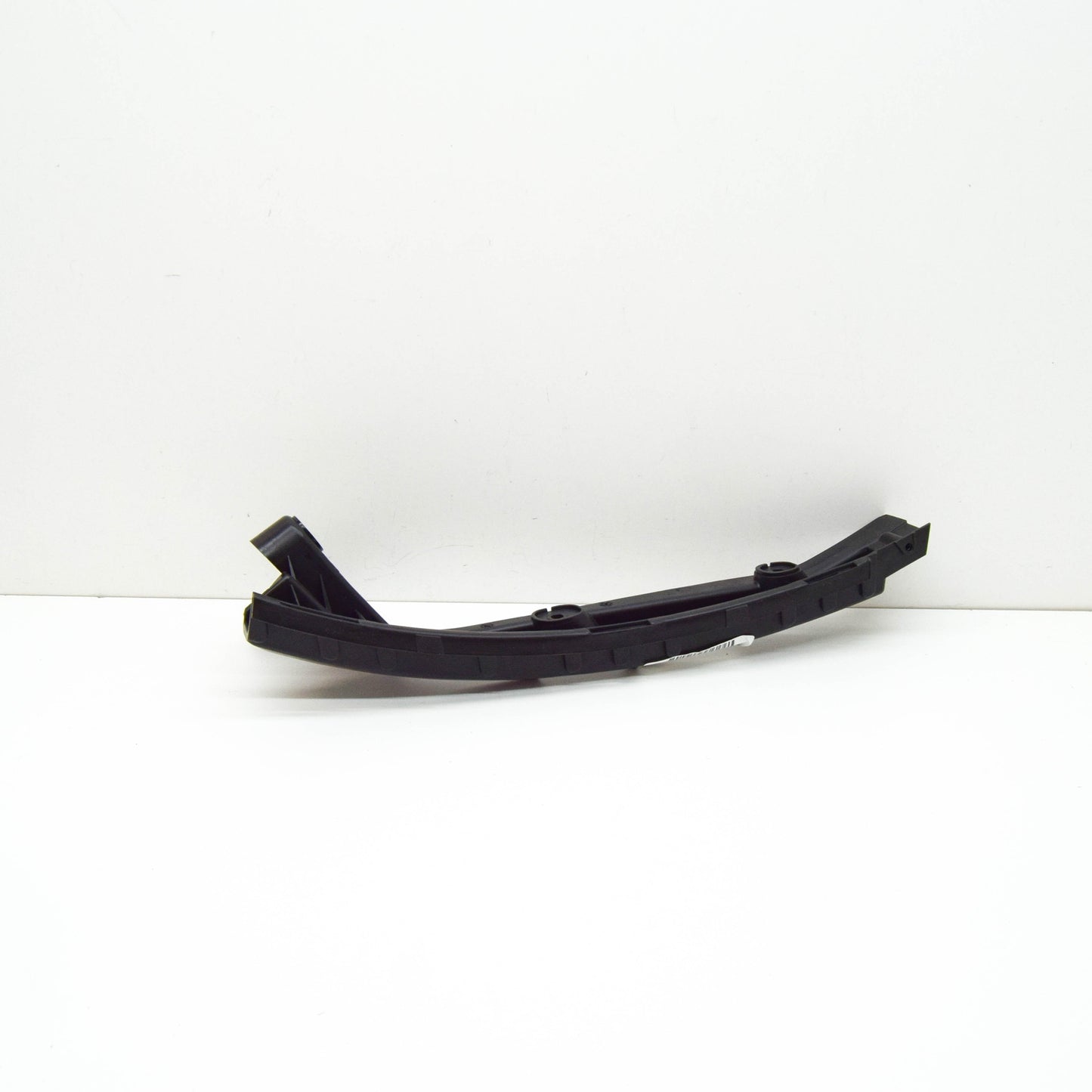 NEW AUDI TT 8J REAR BUMPER LEFT GUIDE SECTION 8J0807483A ORIGINAL