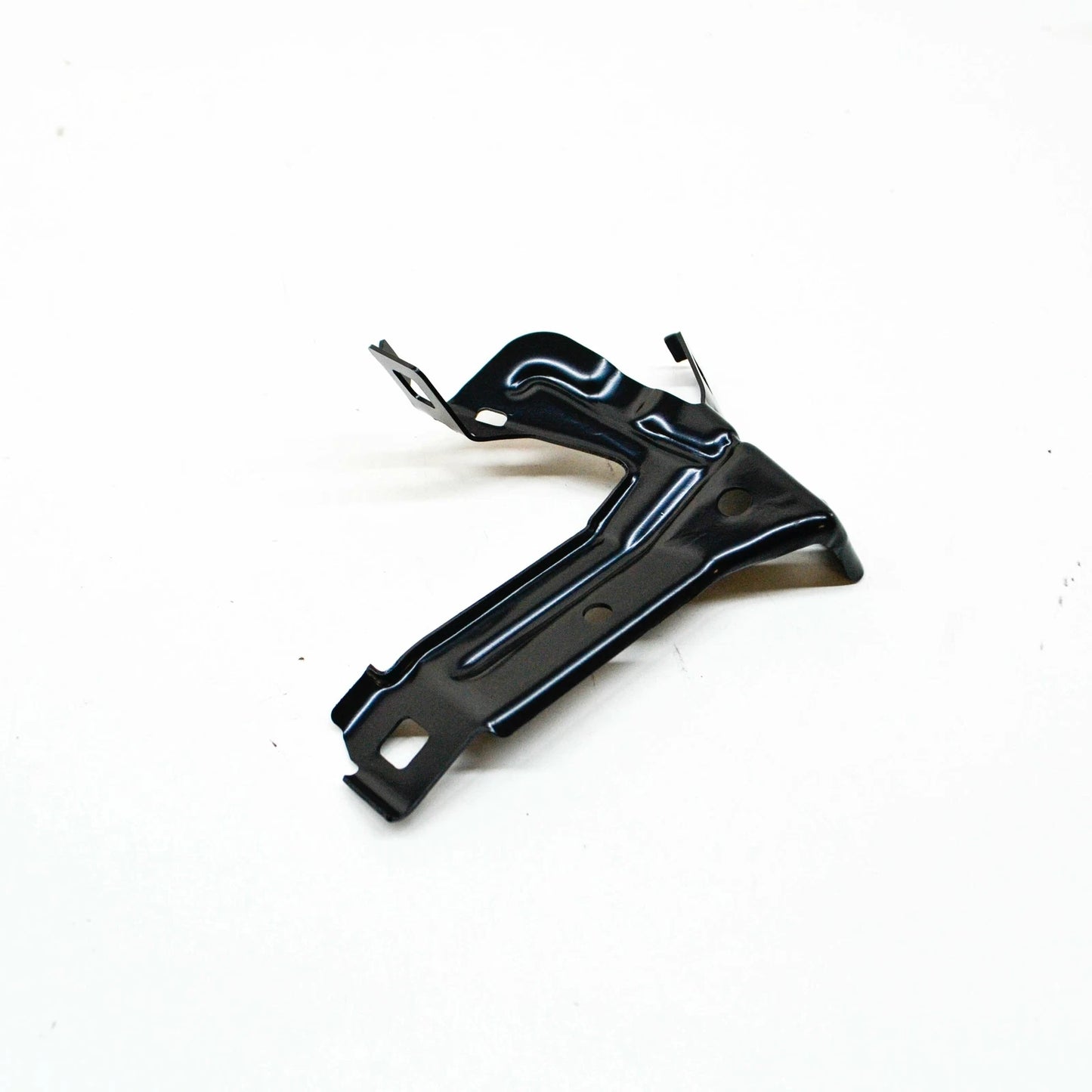 NEW BMW M3 F80 FRONT RIGHT FENDER HOLDER 8060242 41358060242 ORIGINAL