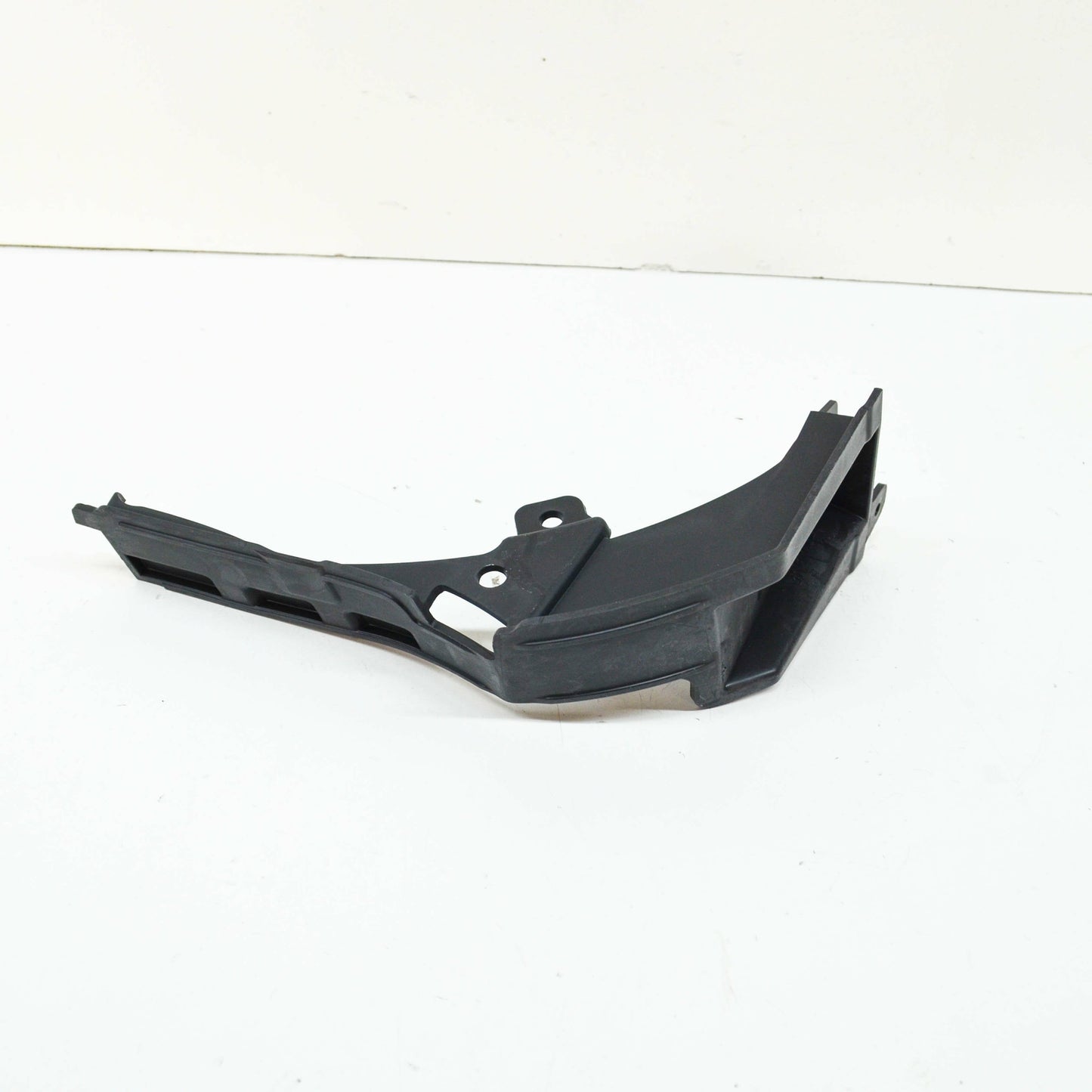 NEW MERCEDES-BENZ C W205 REAR BUMPER RIGHT AREA COVER A2058854323 ORIGINAL