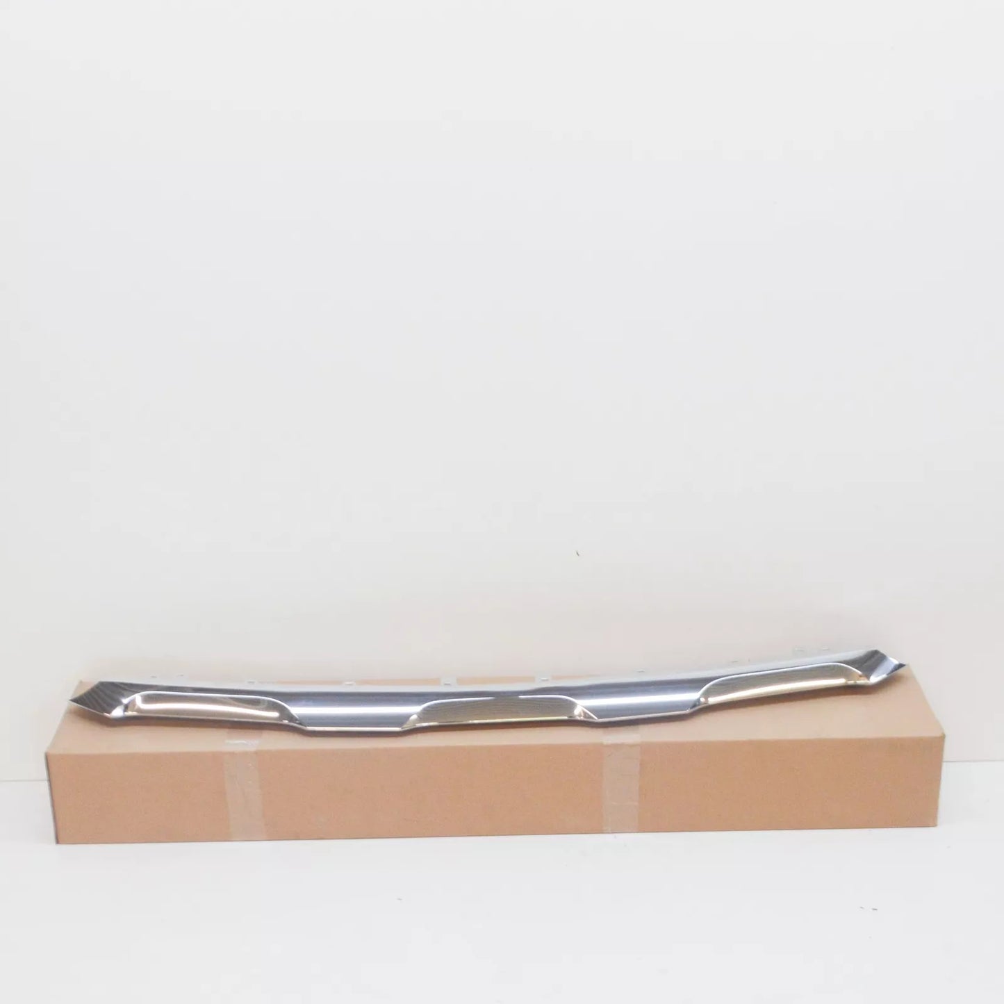 NEW MB GLB X247 FRONT BUMPER AREA LOWER PART COVER TRIM BAR A2478853903 ORIGINAL