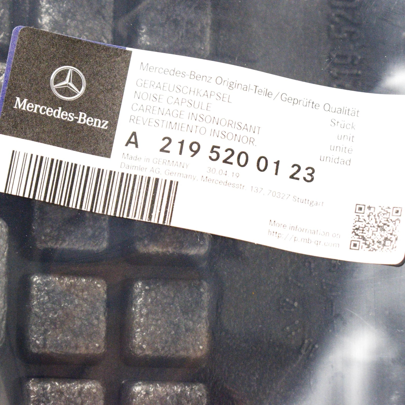 NEW MB CLS C219 ENGINE UNDER TRAY COVER CLS 500 A2195200123 ORIGINAL