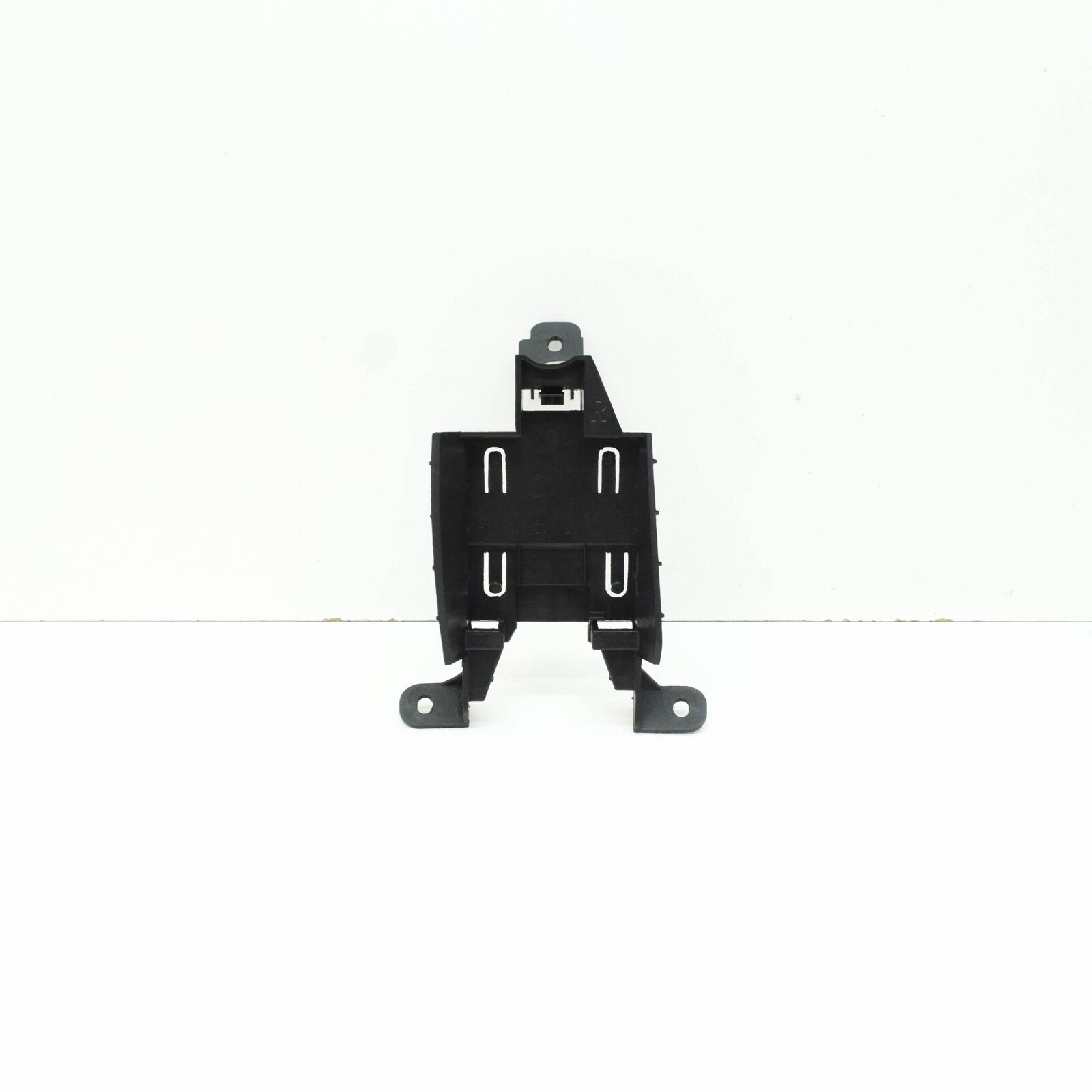NEW VW TIGUAN AD1 BLIND SPOT DETECTION WARNING SENSOR BRACKET 5NA907456A