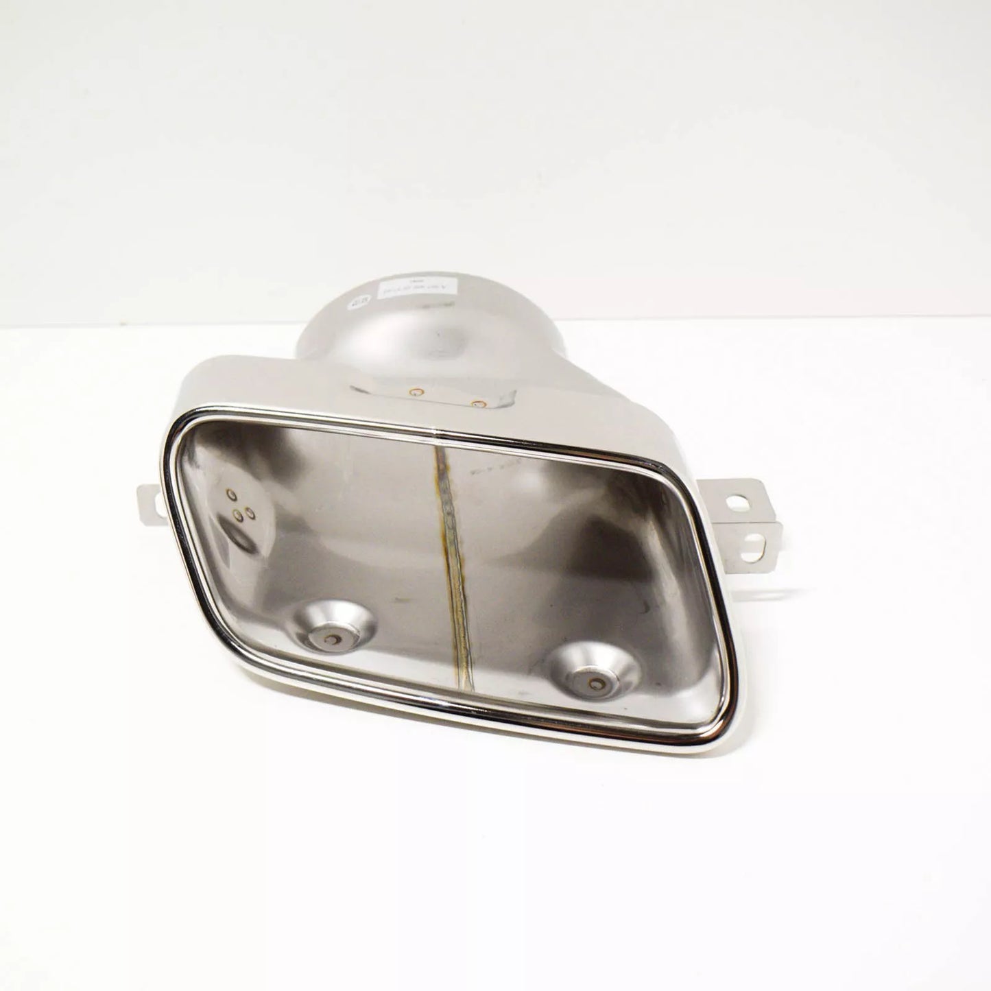 NEW MERCEDES-BENZ GLK-CLASS X204 RIGHT EXHAUST COVER A2074902027 ORIGINAL