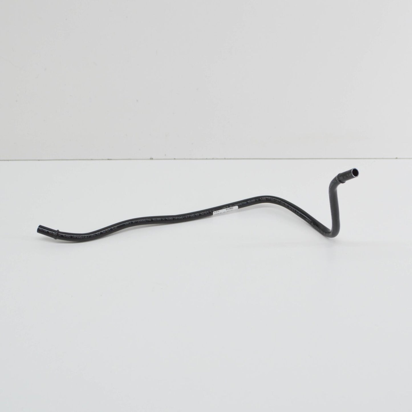 NEW MB C W204 ENGINE BREATHING BLEED VALVE HOSE LINE A2710780809 ORIGINAL