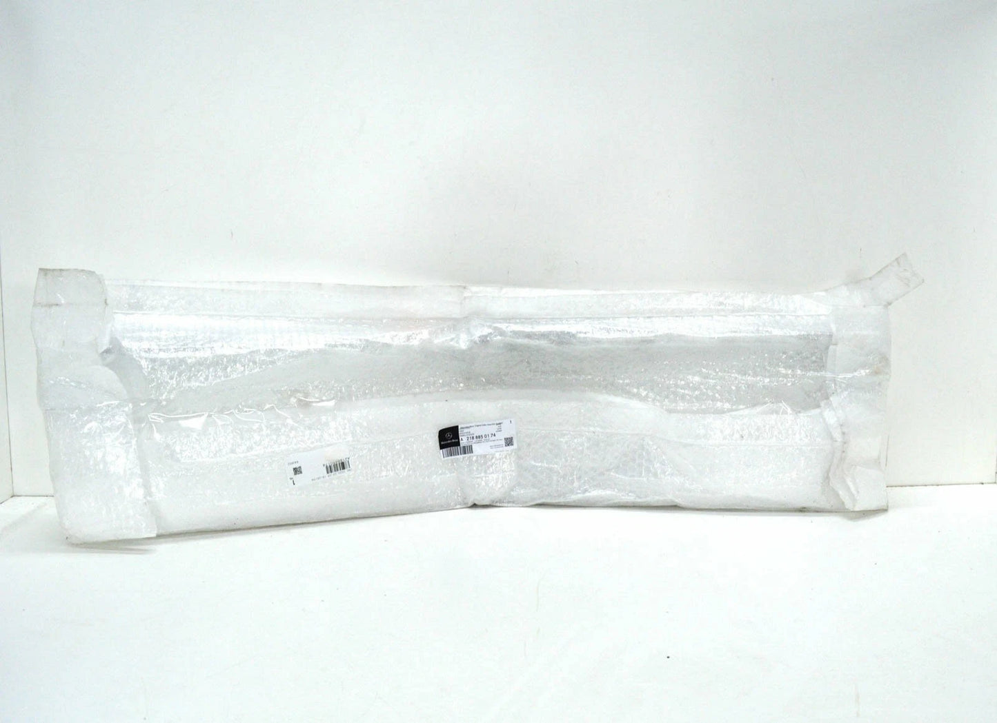 NEW MB CLS C218 FRONT BUMPER RADIATOR GRILLE TRIM A2188850174