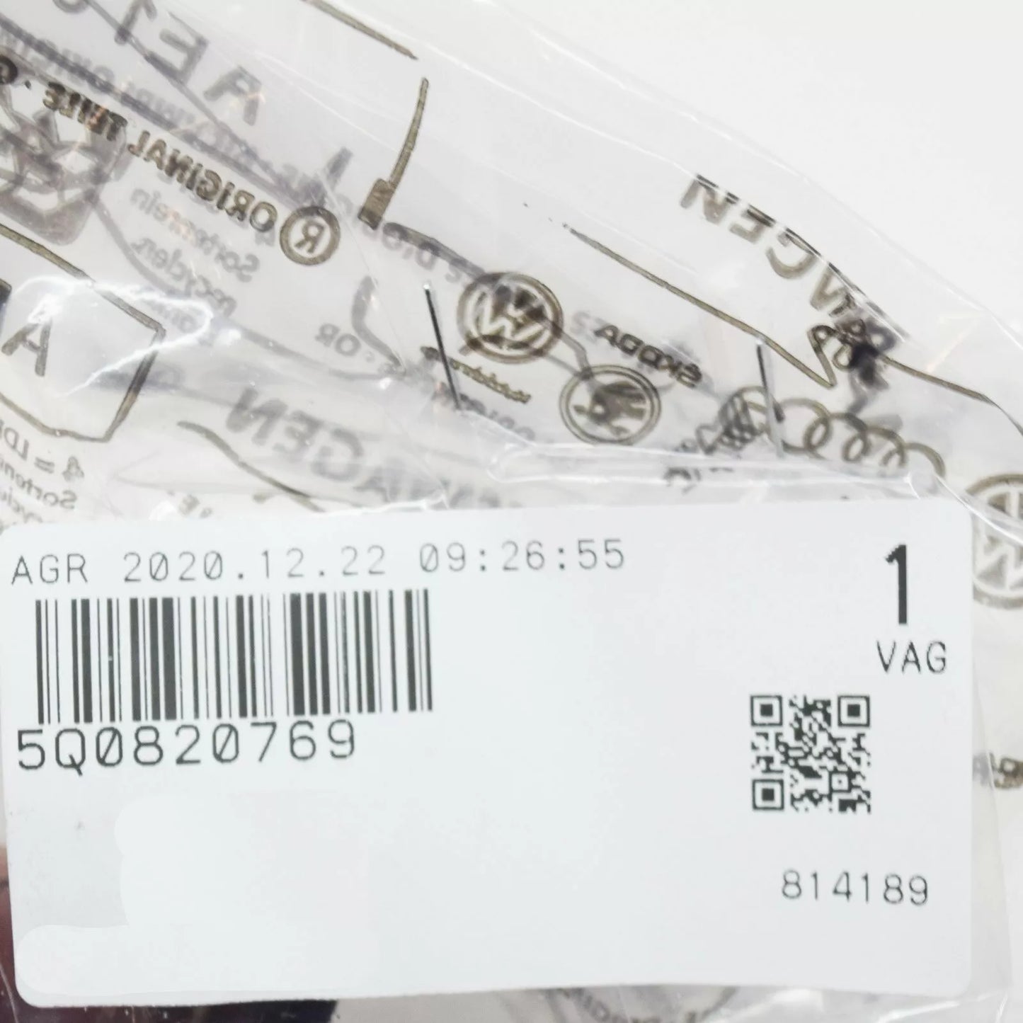 NEW AUDI A3 8V A/C REFRIGERANT HOSE LINE BRACKET 5Q0820769 ORIGINAL