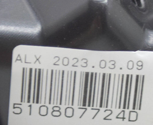 NEW VOLKSWAGEN GOLF SPORTSVAN AM1 FRONT RIGHT BUMPER BRACKET 510807724D ORIGINAL