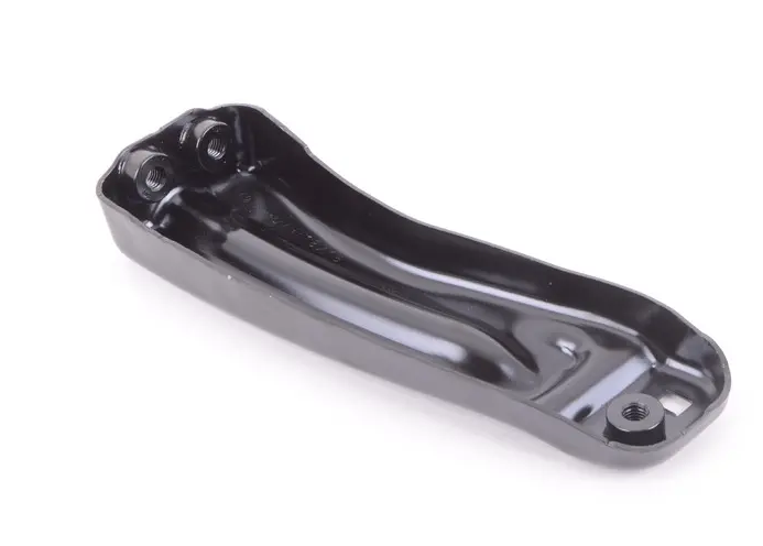 new skoda superb mk3 front right underrun bar bracket mount 5q0825922a original