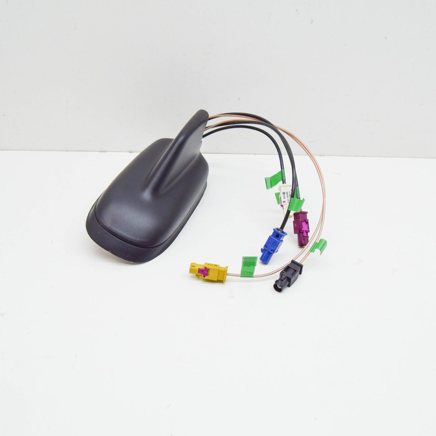 NEW SKODA YETI 5L AERIAL BASE ANTENNA 1K0035501J ORIGINAL