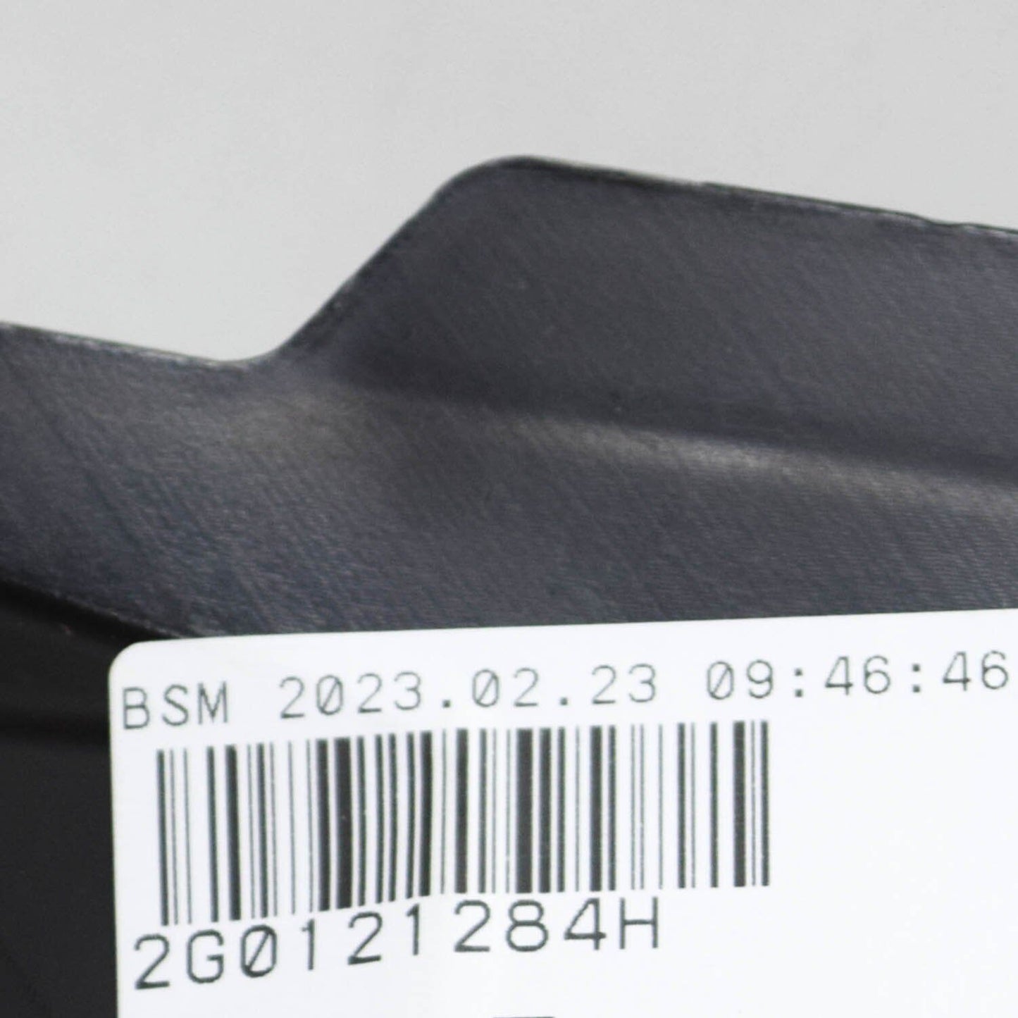 NEW VOLKSWAGEN POLO AW RADIATOR AIR GUIDE 2G0121284H ORIGINAL