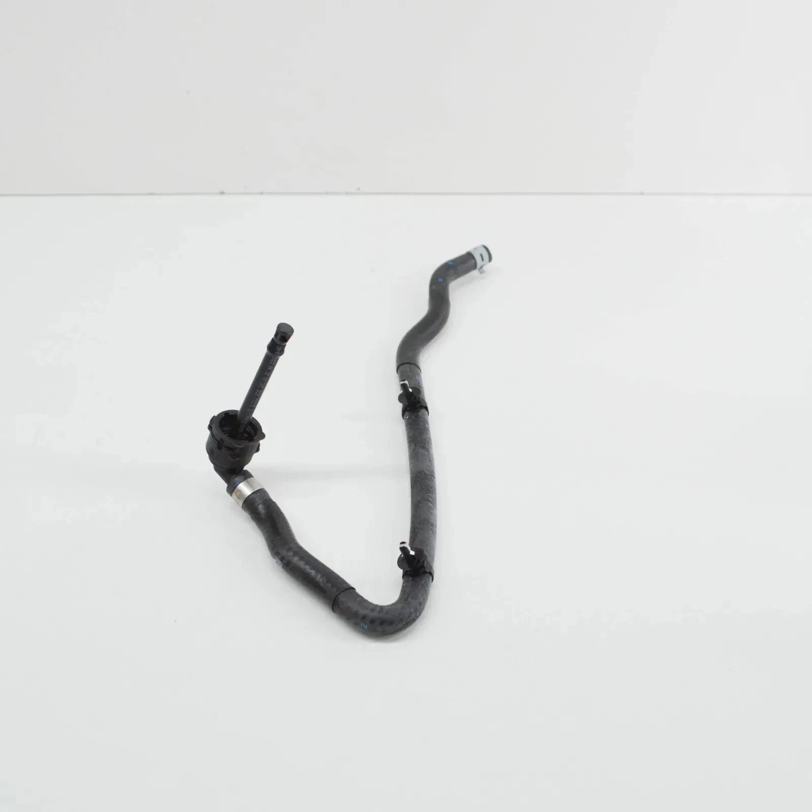 MERCEDES-BENZ A W177 Expansion Reservoir Vent Line A177501090264 NEW