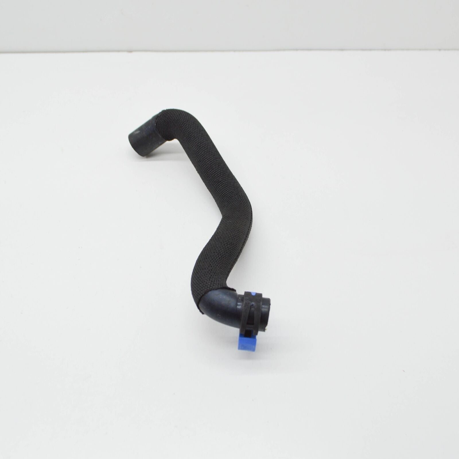 NEW AUDI A6 C8 COOLANT HOSE PIPE 4K0121475 ORIGINAL