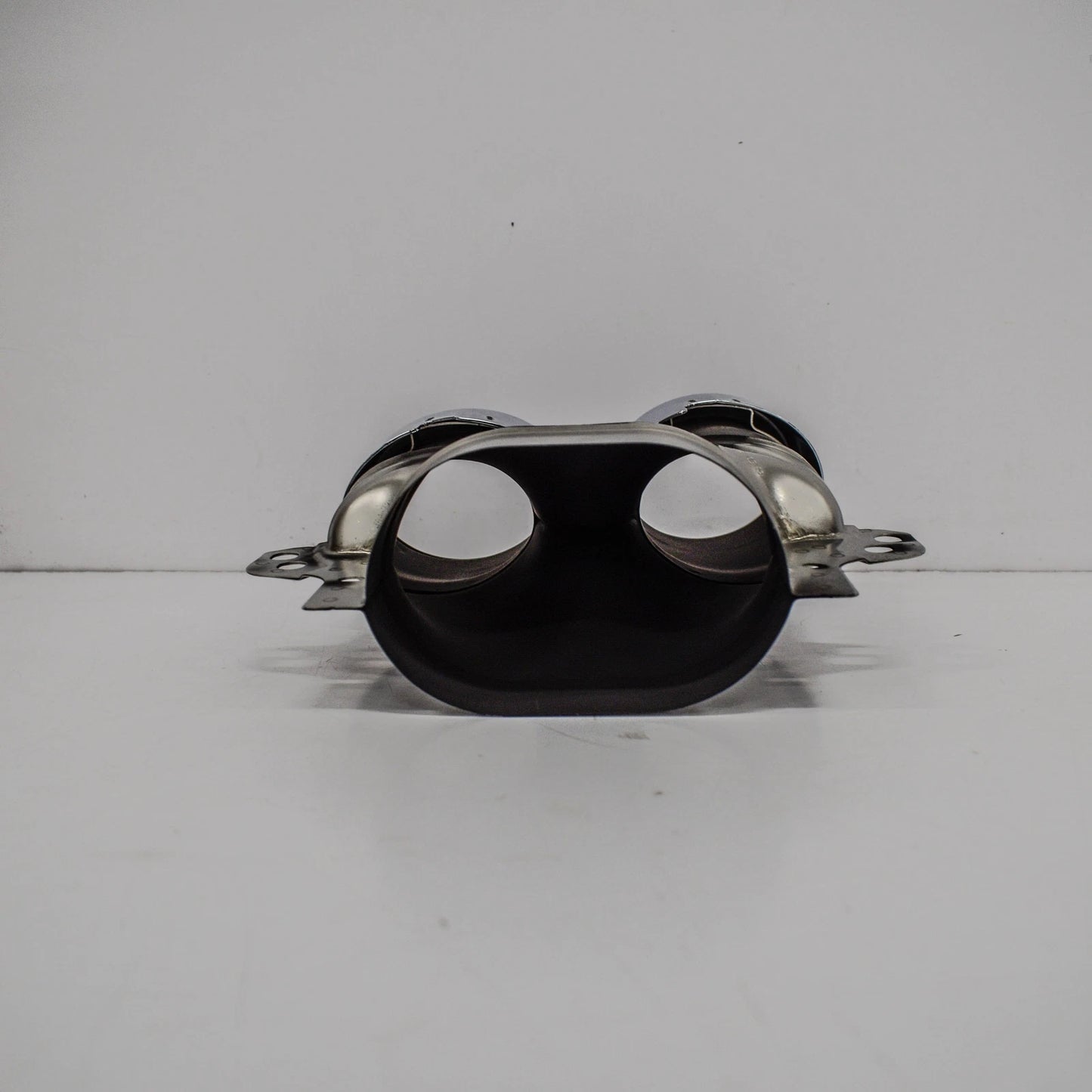 NEW MB C-CLASS W205 AMG REAR EXHAUST LEFT TAIL PIPE TRIM A0004900800 ORIGINAL