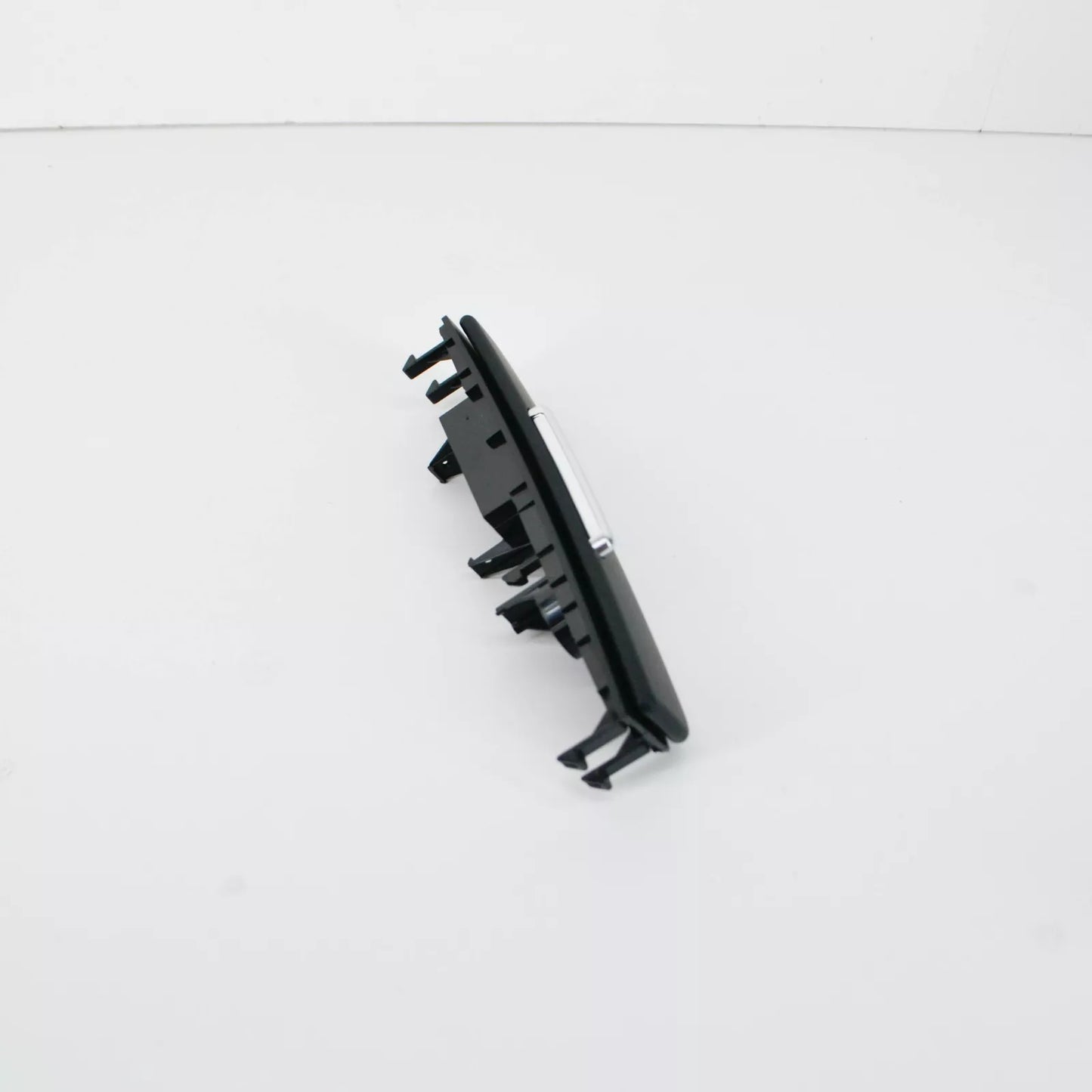 7P6-863-761-J-VAL NEW VW TOUAREG 7P INSTRUMENT PANEL BEZEL TRIM 7P6863761JVAL OE