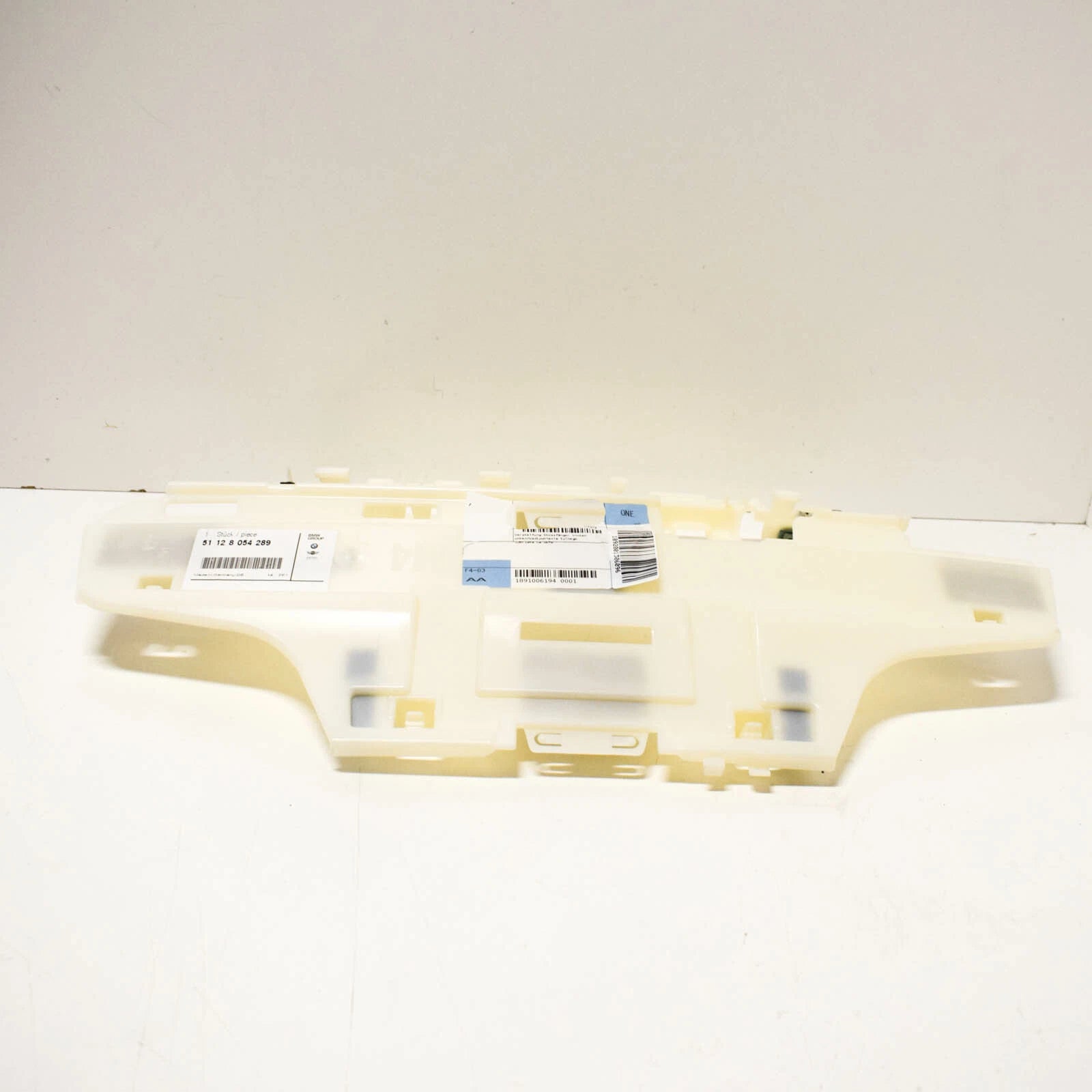 NEW BMW M4 F82 REAR BUMPER LOWER M REINFORCEMENT 51128054289 ORIGINAL