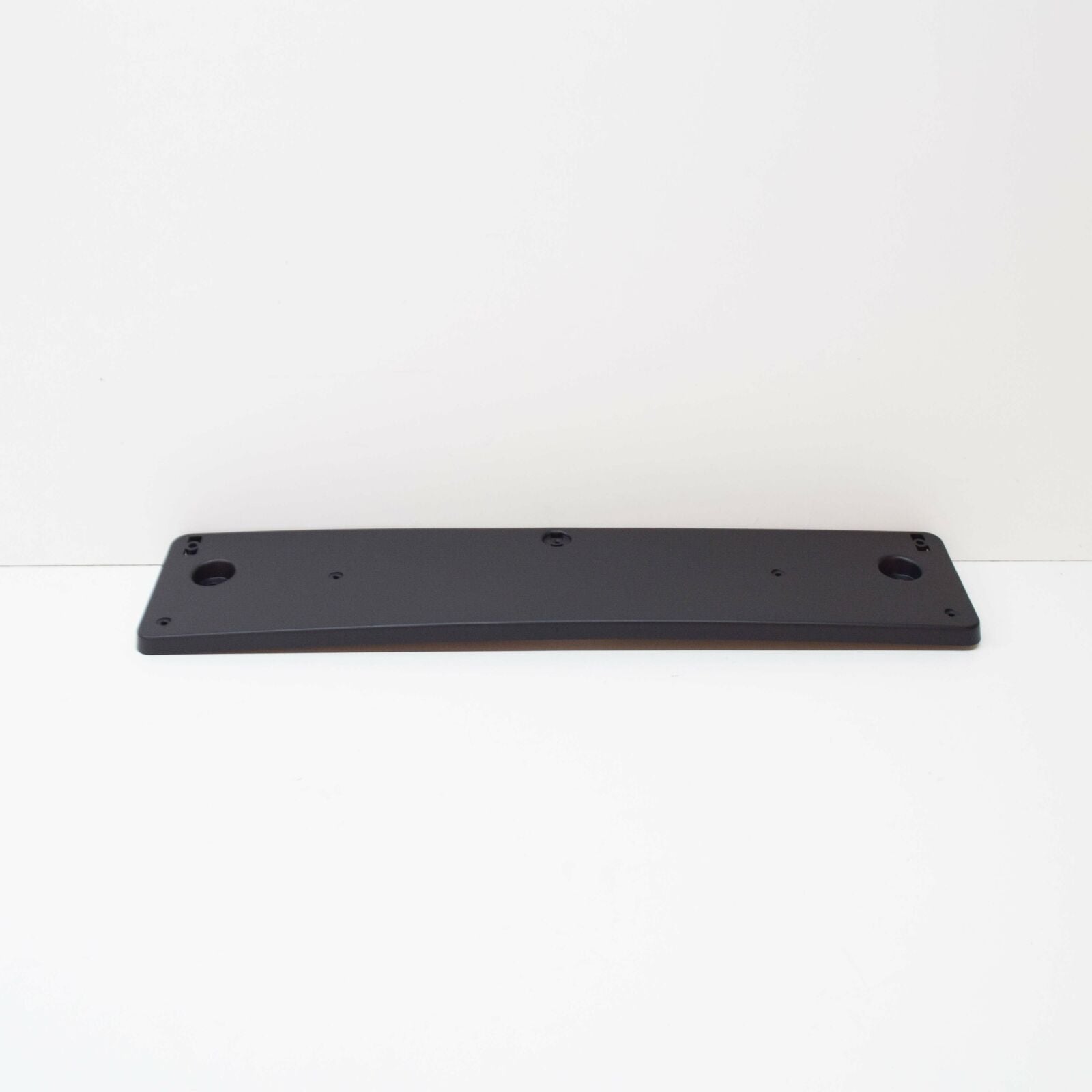 NEW MERCEDES-BENZ W176 A-CLASS AMG FRONT NUMBER PLATE PLINTH A1768801700