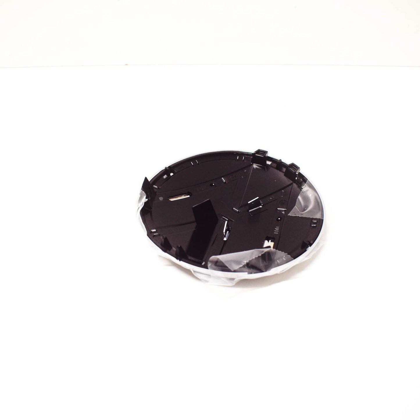 new vw tiguan 5n front bumper radiator grille badge 2k5853600dpj original