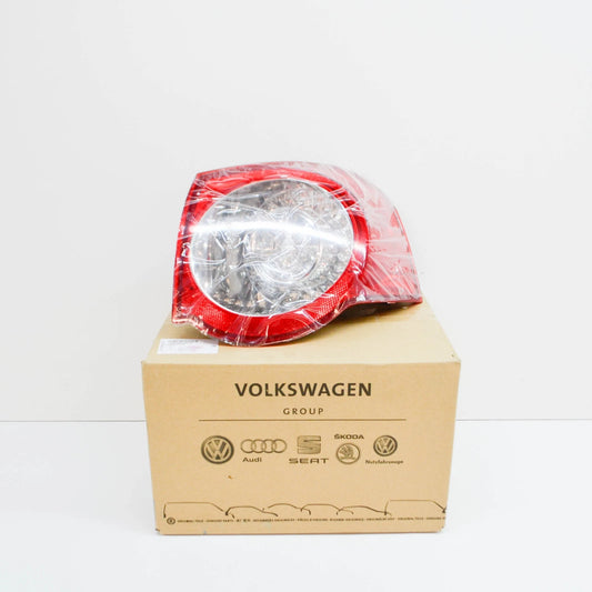 NEW VW PASSAT B6 3C2 REAR RIGHT OUTER TAILLIGHT 3C9945096N
