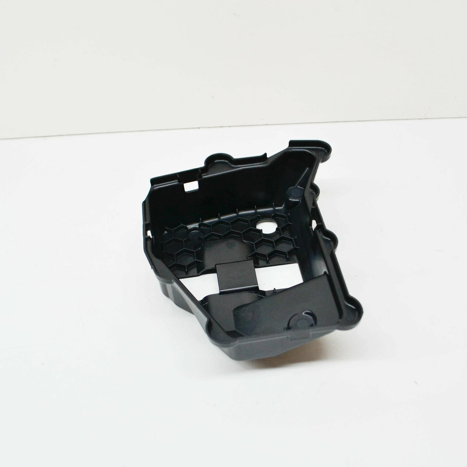 NEW AUDI A1 8X ENGINE COMPARTMENT TRIM COVER 04E103729 ORIGINAL