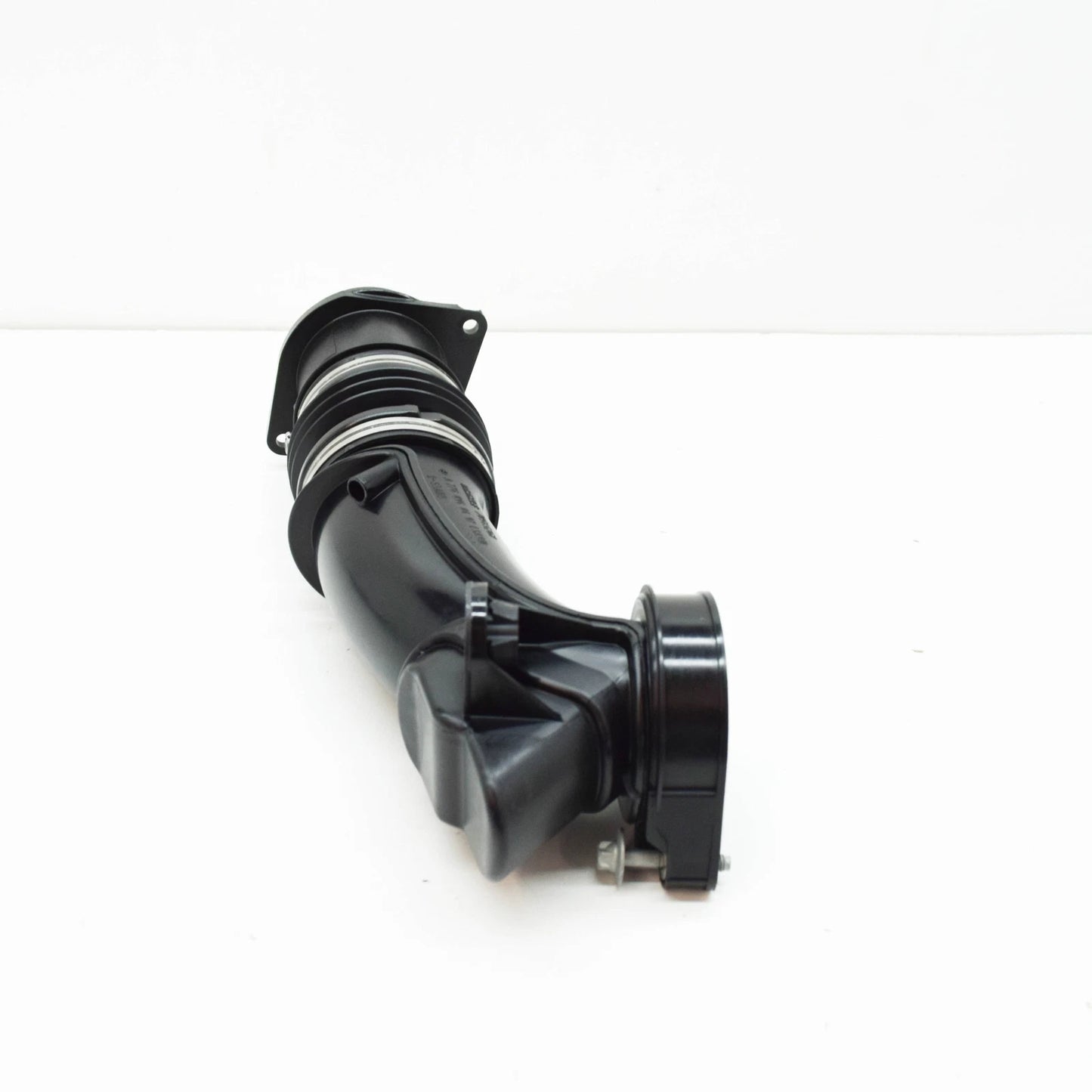 NEW MERCEDES-BENZ GLE W166 AIR INTAKE HOSE A2760902237 ORIGINAL
