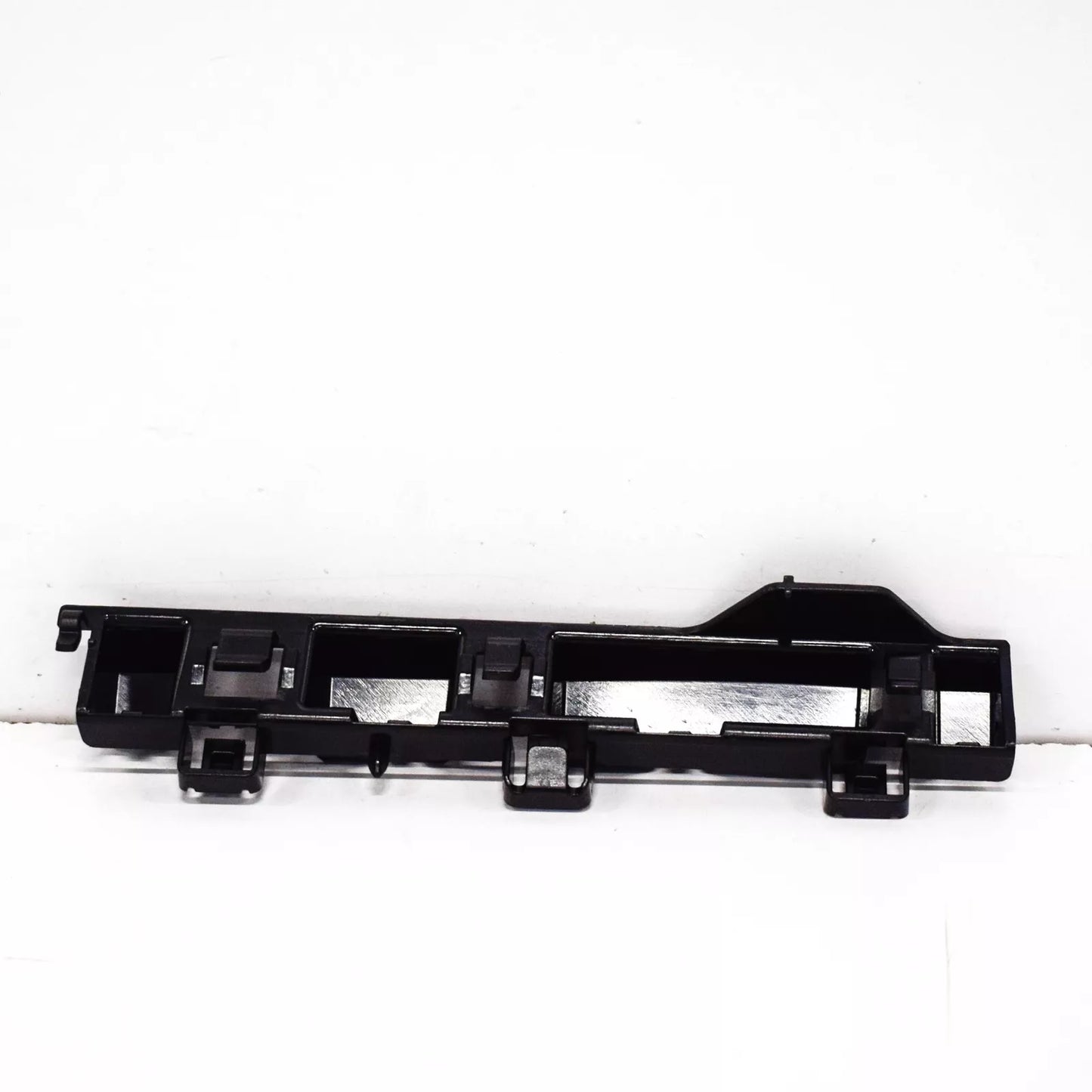 NEW BMW 3 F34 DOOR SILL SUPPORTING LEDGE RIGHT 51777294888 7294888 ORIGINAL