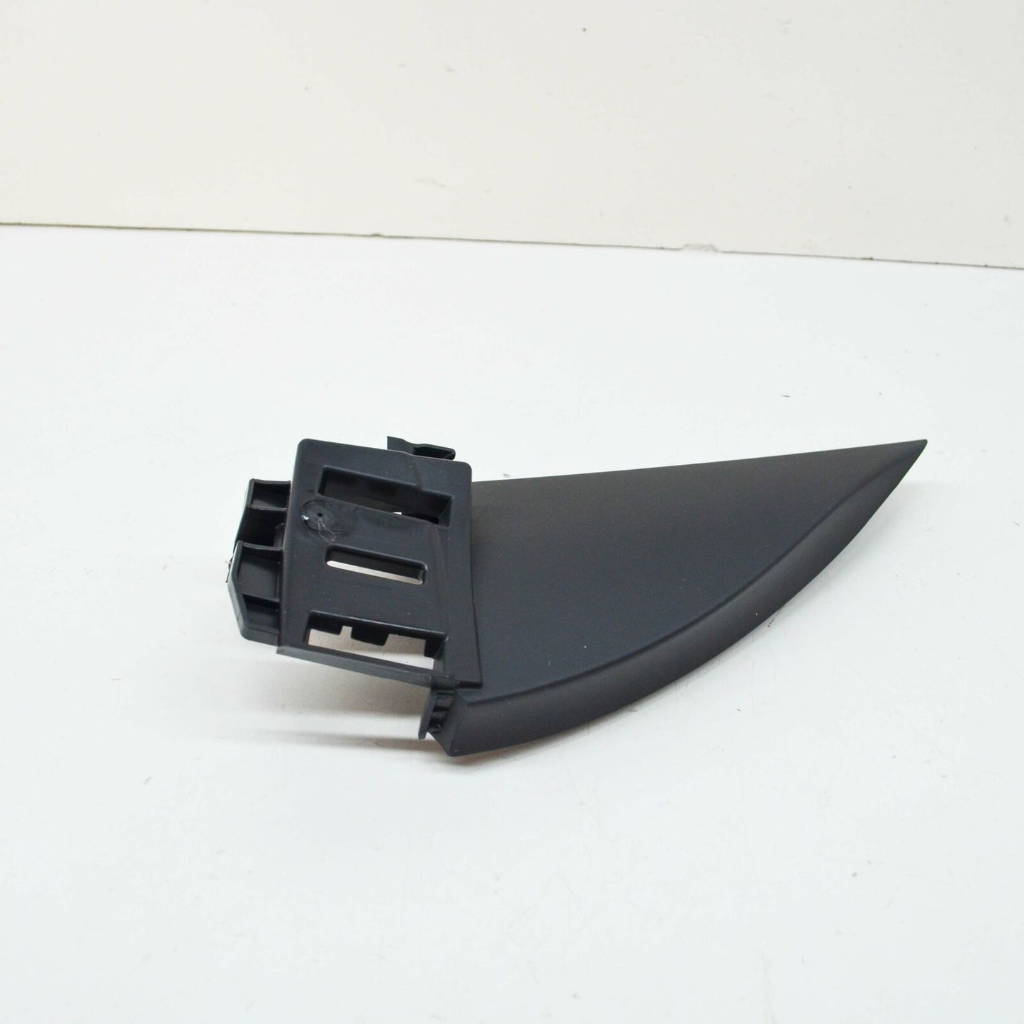 NEW VOLKSWAGEN T-CROSS C11 FRONT LEFT DOOR SEAL 2GM83797382V ORIGINAL