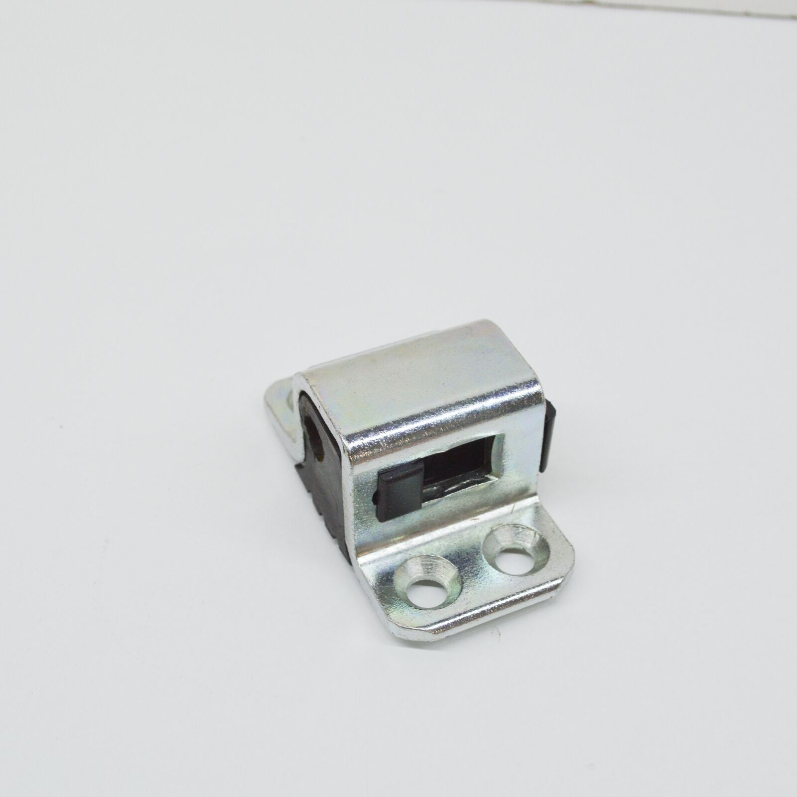 NEW MERCEDES-BENZ S-CLASS W126 FRONT LEFT DOOR CATCH A1267200104 ORIGINAL