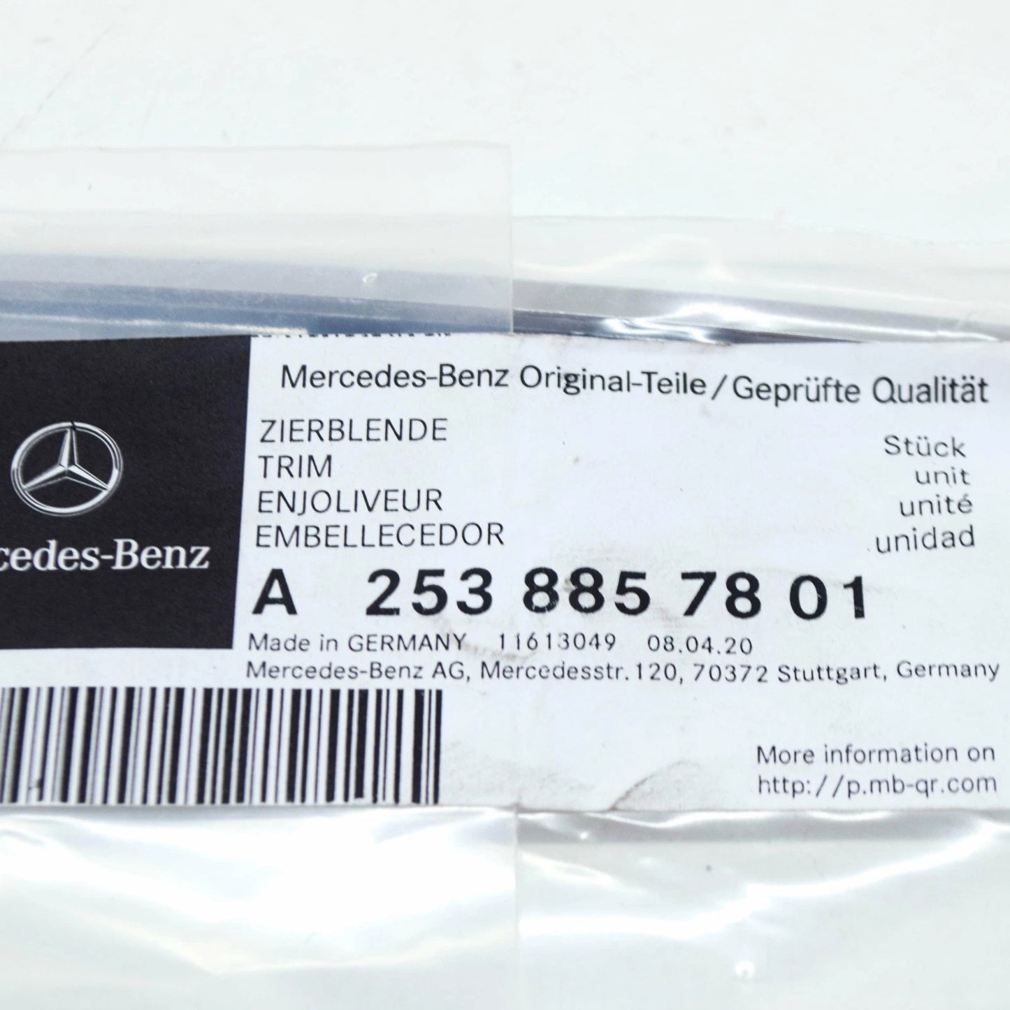 NEW MB GLC C253 FRONT BUMPER RIGHT UPPER DECORATIVE TRIM A2538857801 ORIGINAL