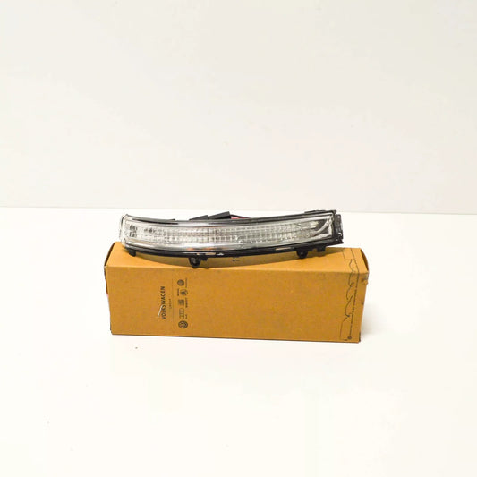 NEW VW JETTA MK6 FRONT LEFT DOOR MIRROR TURN SIGNAL INDICATOR 5C6949101