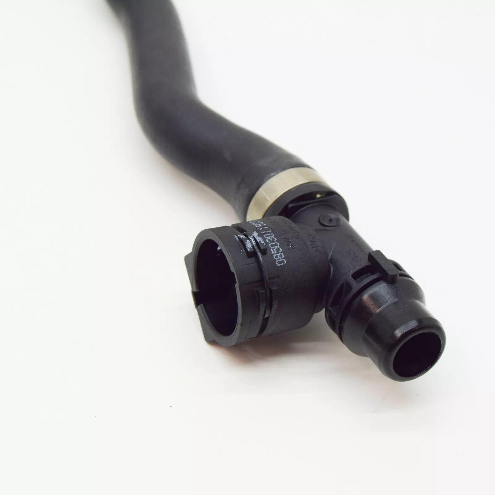 NEW BMW M4 CONVERTIBLE G83 EXPANSION TANK HOSE 17128096444 ORIGINAL