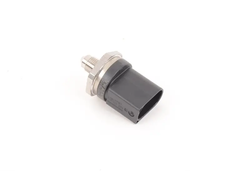 new audi a1 8x fuel pressure sensor 06j906051f original