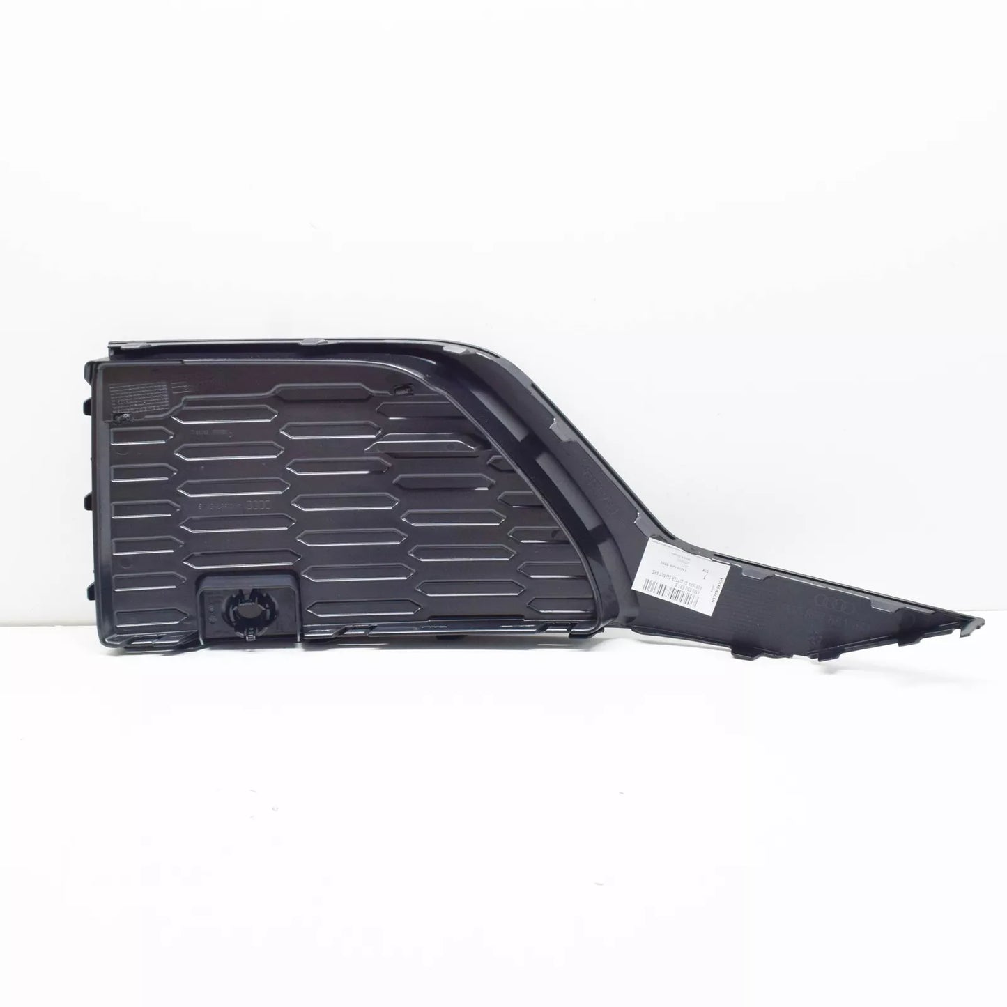 NEW AUDI Q7 4M FRONT BUMPER LEFT GRILLE 4M0890681B ORIGINAL