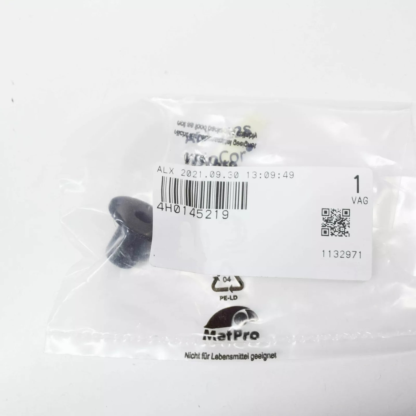 NEW AUDI A8 4H D4 OIL COOLER BUSH 4H0145219 ORIGINAL