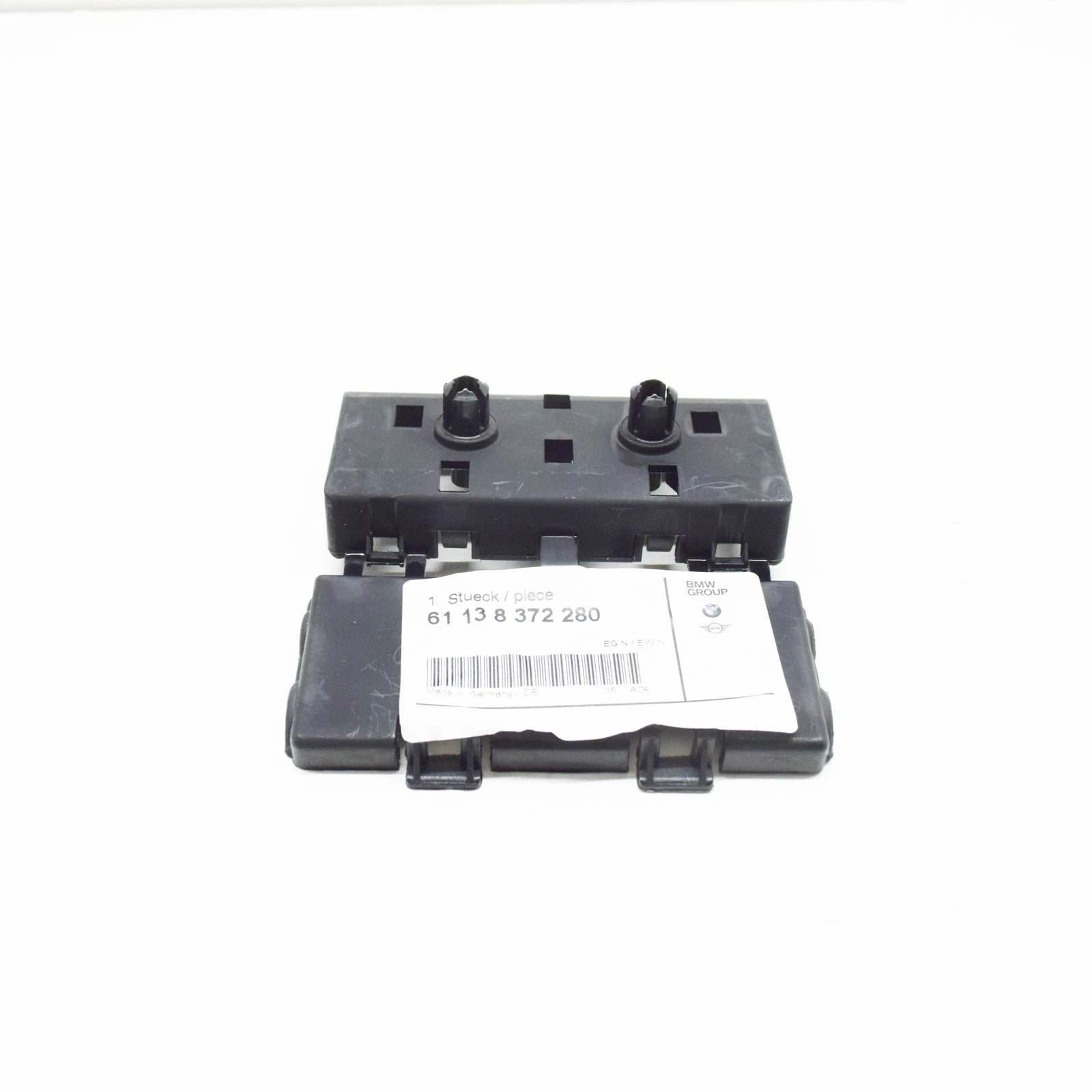 NEW BMW 1 E81 PLUG-IN CONNECTION BRACKET 61138372280 ORIGINAL