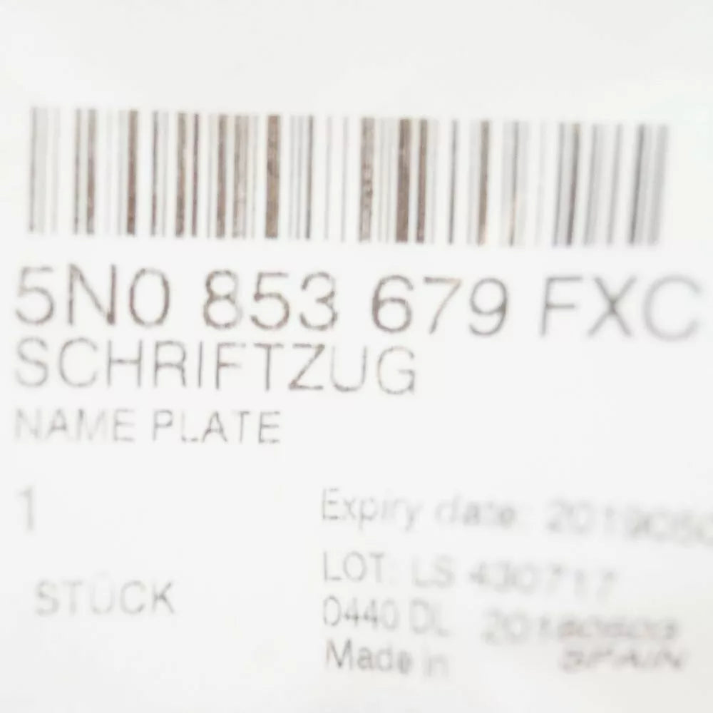 NEW VOLKSWAGEN TIGUAN 5N FRONT GRILLE R LINE BADGE 5N0853679FXC GENUINE