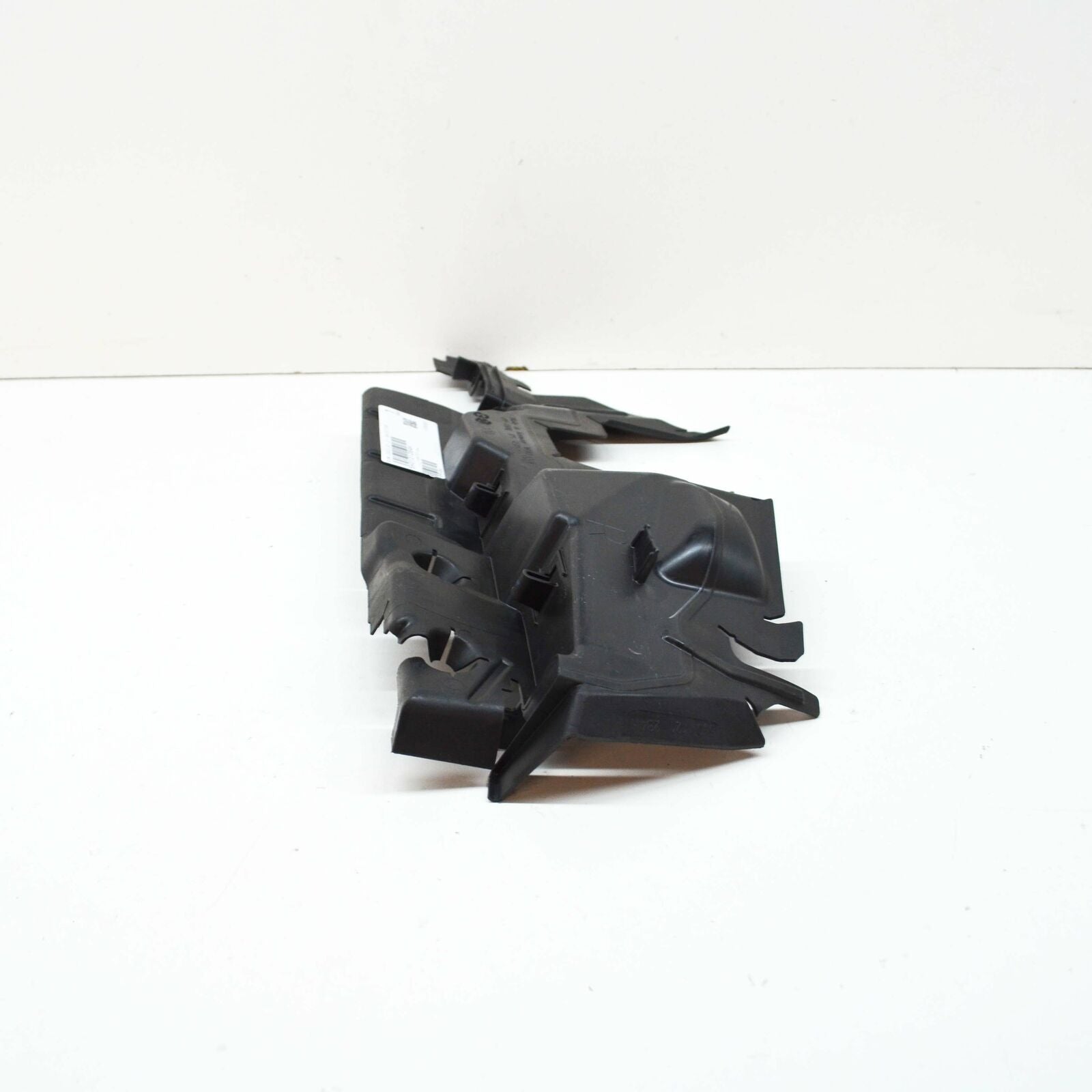 NEW VOLKSWAGEN GOLF MK8 CD1 RIGHT RADIATOR AIR DUCT GUIDE 5H0121284H ORIGINAL