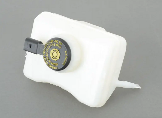 NEW AUDI A7 SPORTBACK 4G BRAKE MASTER CYLINDER RESERVOIR 8K0611301A ORIGINAL