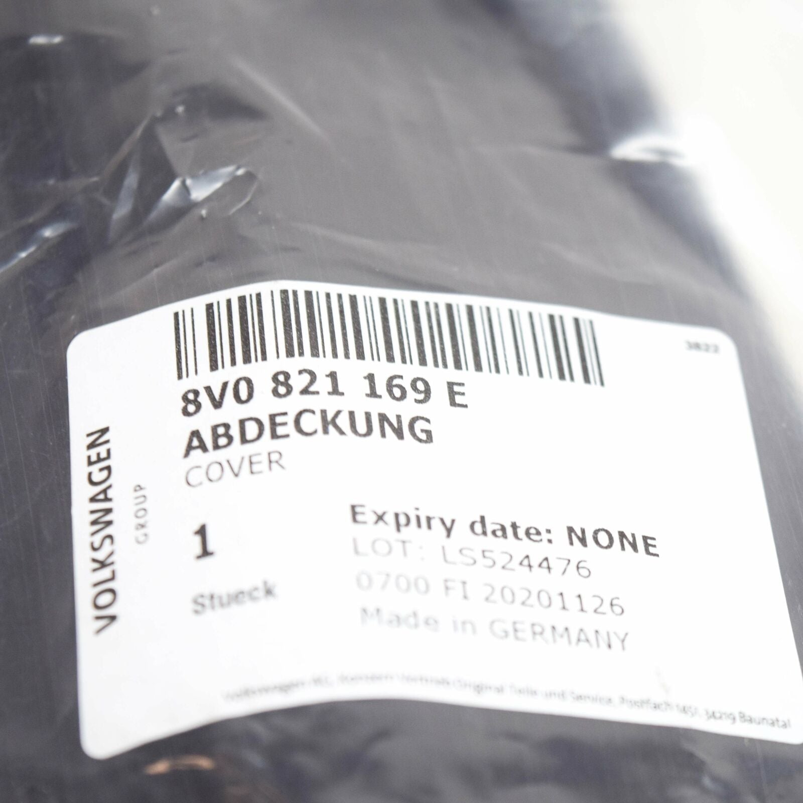 NEW AUDI A3 8V FRONT HOOD SIDE PANEL SEAL LEFT 8V0821169E ORIGINAL