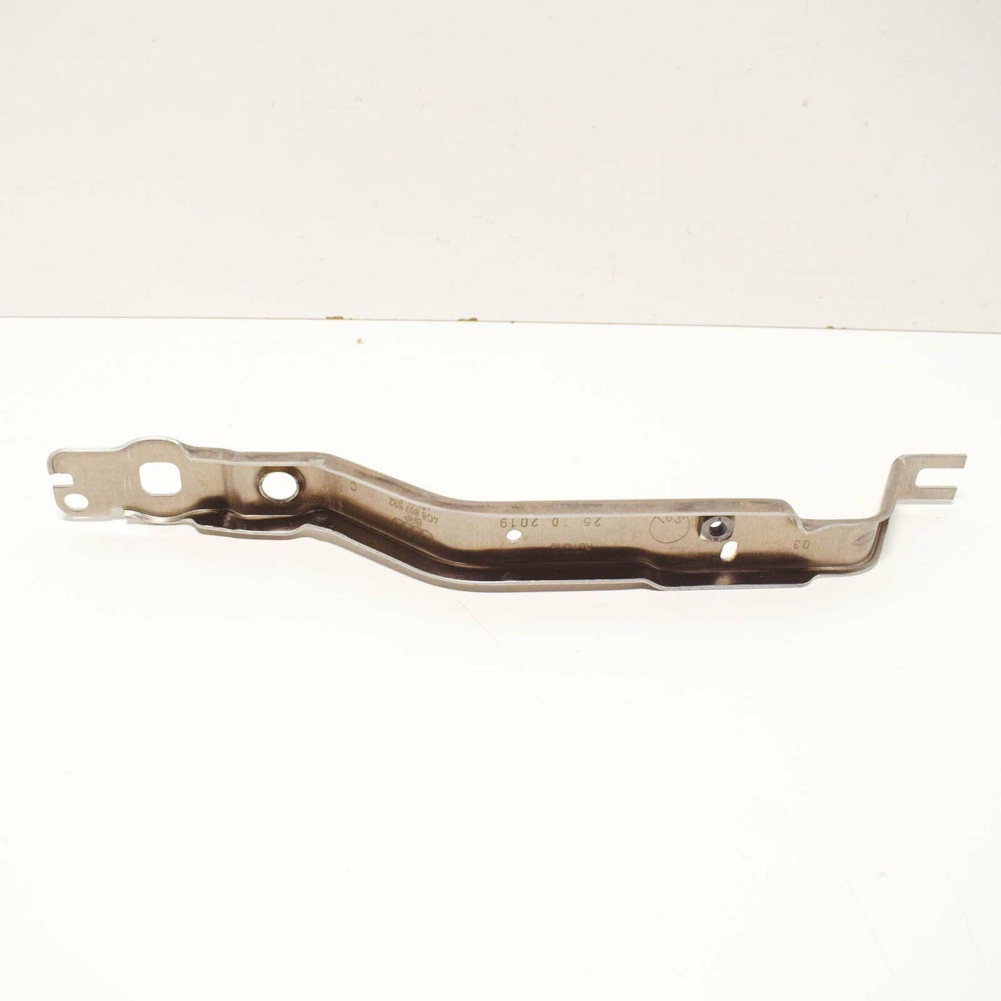 NEW AUDI A7 SPORTBACK 4G8 FRONT BUMPER CARRIER RIGHT BRACE 4G8807592C ORIGINAL