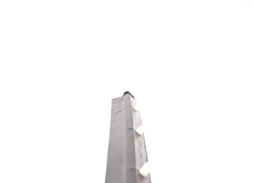 new bmw 5 e39 rear sealing between door 8202679 51228202679 original