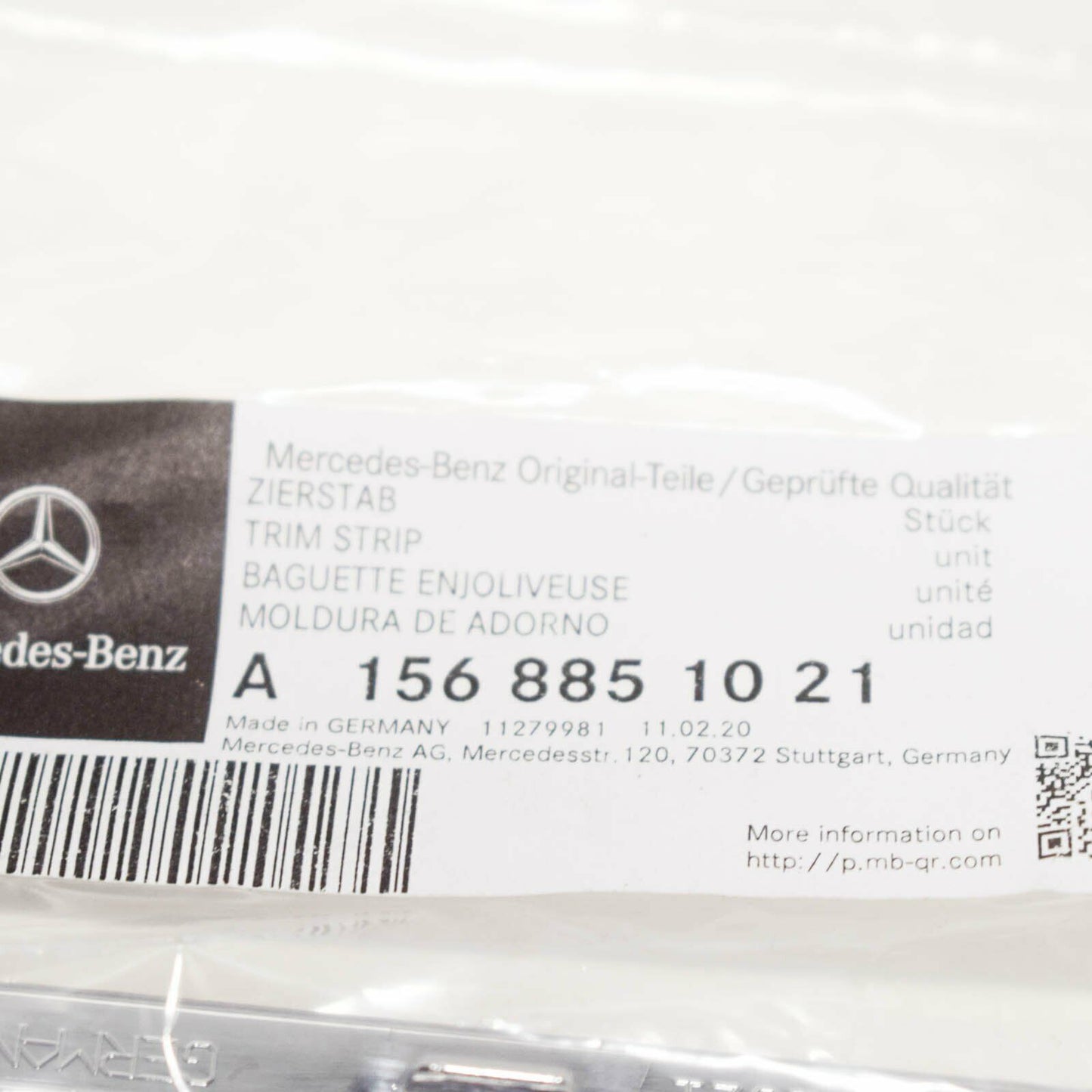 NEW MB GLA X156 FRONT BUMPER RIGHT DECORATIVE STRIP CHROME TRIM A1568851021