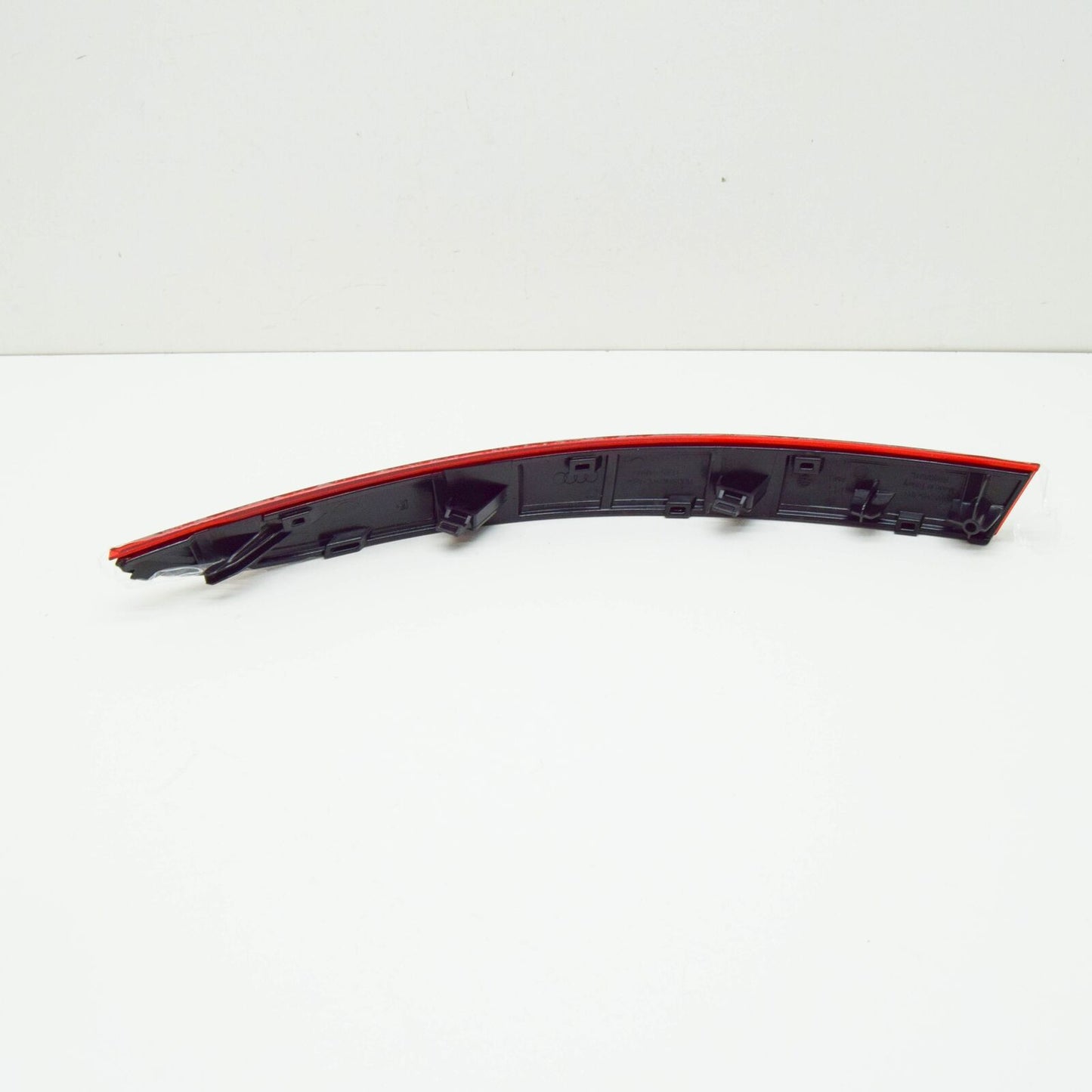 NEW AUDI Q4 E-TRON REAR LEFT BUMPER REFLECTOR 89A945105 ORIGINAL