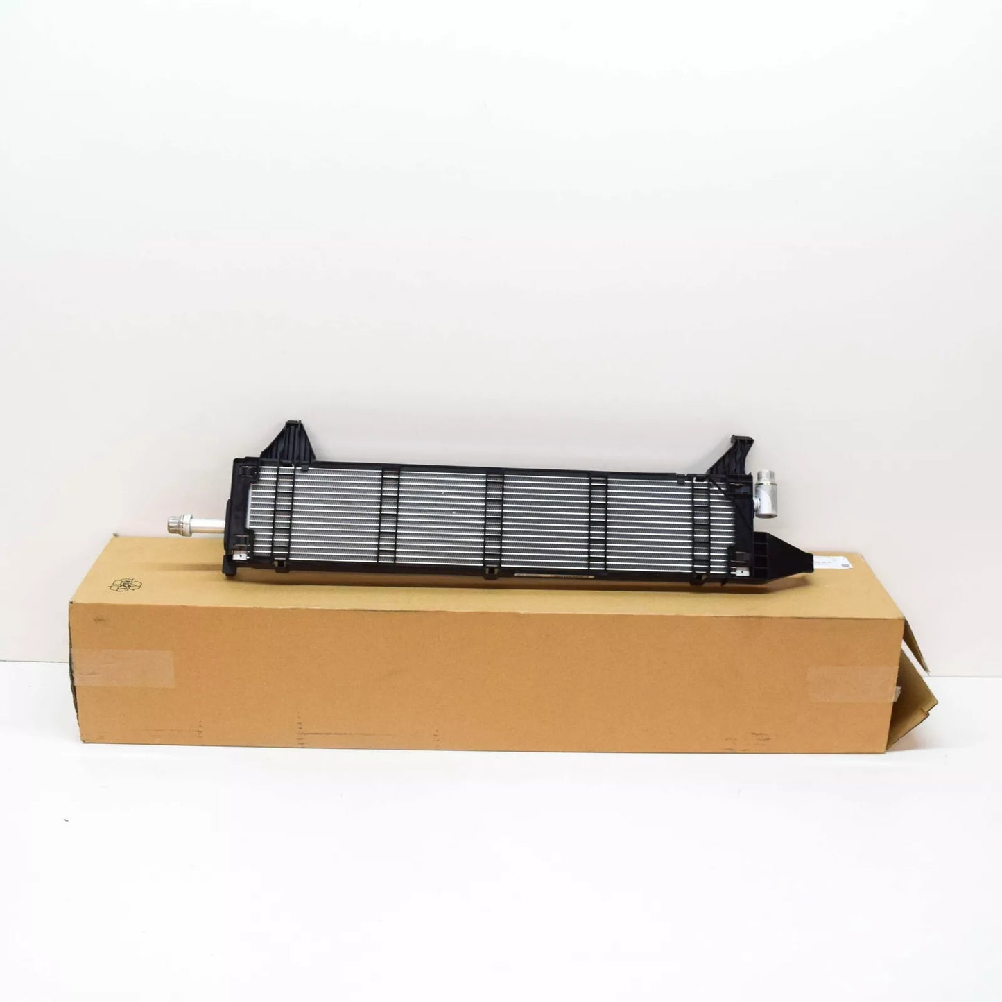 NEW MERCEDES-BENZ GLC C253 INVERTER WATER COOLING RADIATOR A0995006803