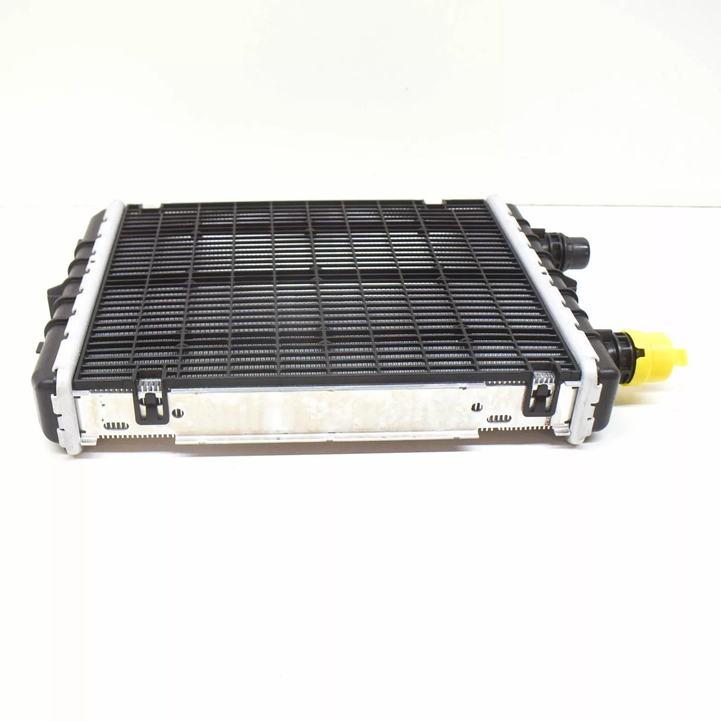 NEW MERCEDES-BENZ E W213 AMG AUXILIARY COOLANT RADIATOR A0995005800