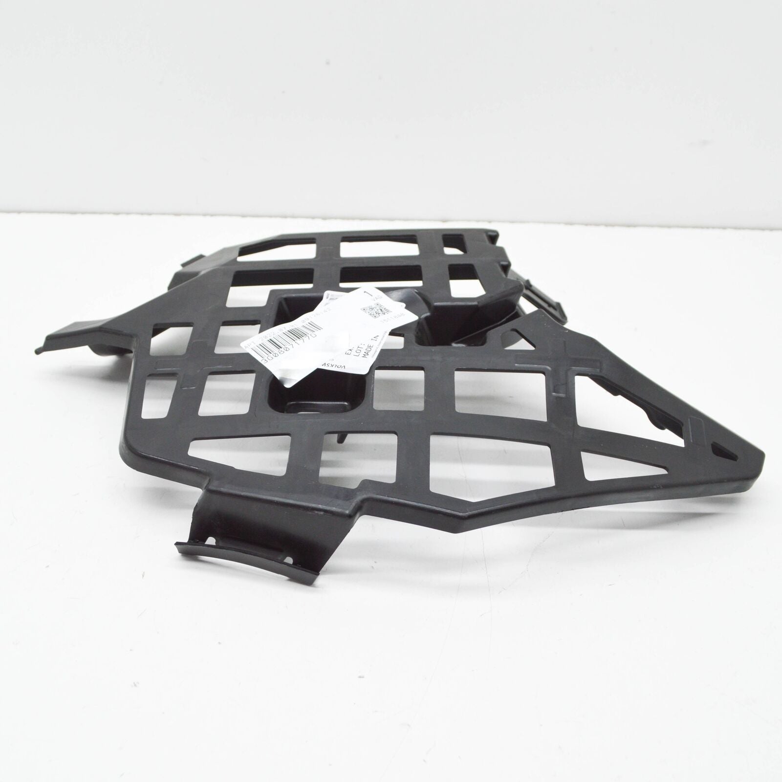 NEW VOLKSWAGEN PASSAT B8 FRONT LEFT BUMPER BRACKET 3G0807177D ORIGINAL