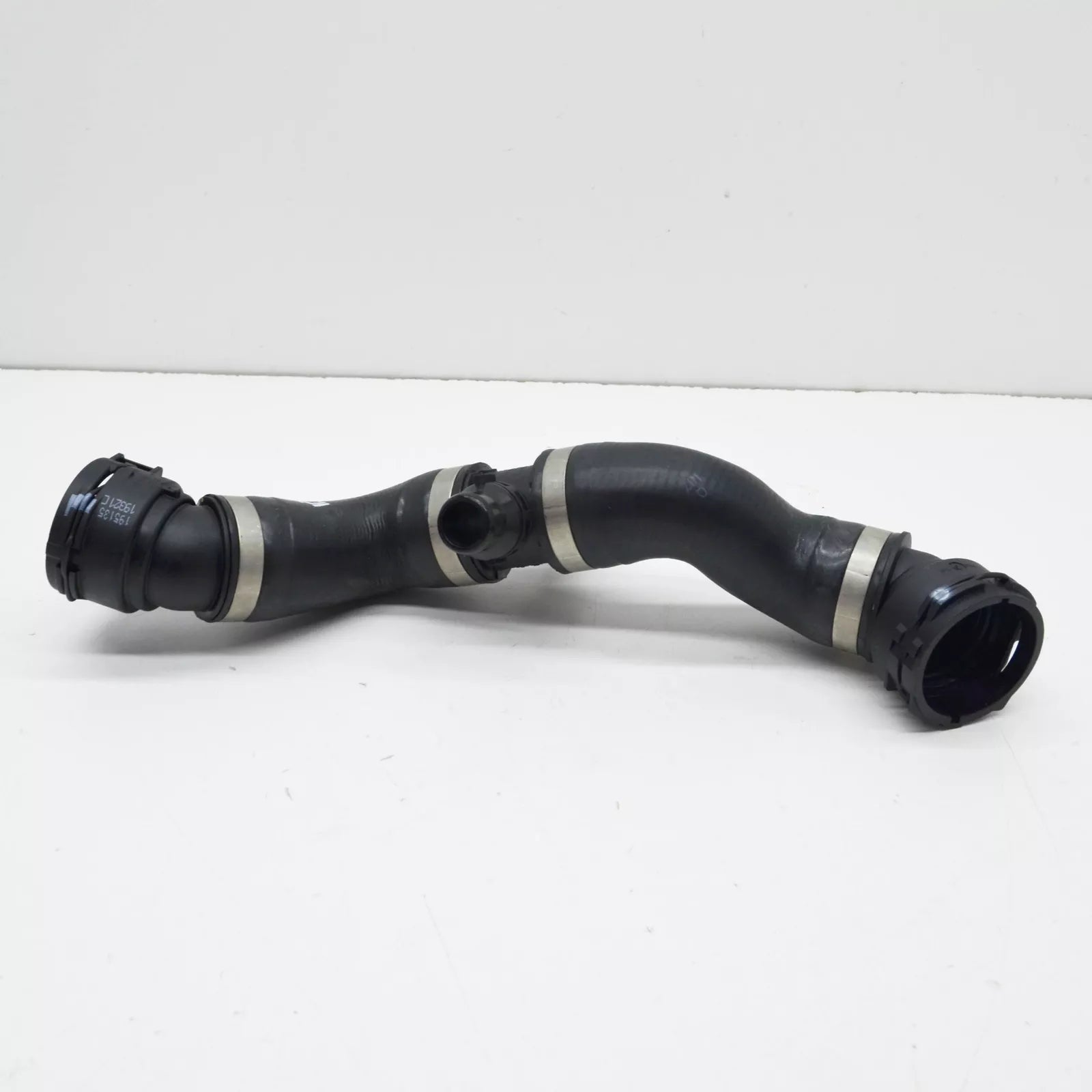 NEW BMW M4 COUPE G82 RIGHT WATER COOLANT RADIATOR HOSE 17128096423 ORIGINAL